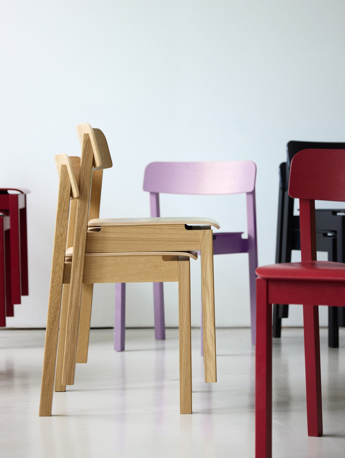 Everyday Chair by Moebe