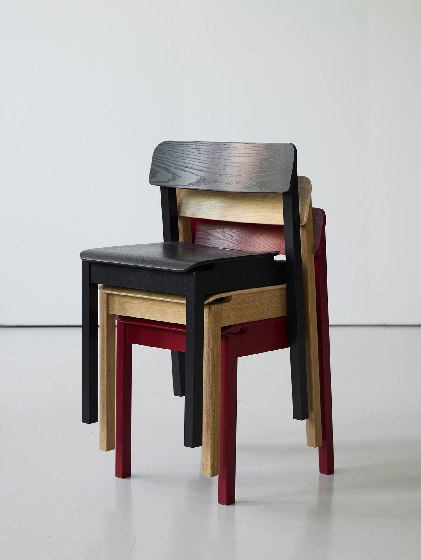Everyday Chair by Moebe