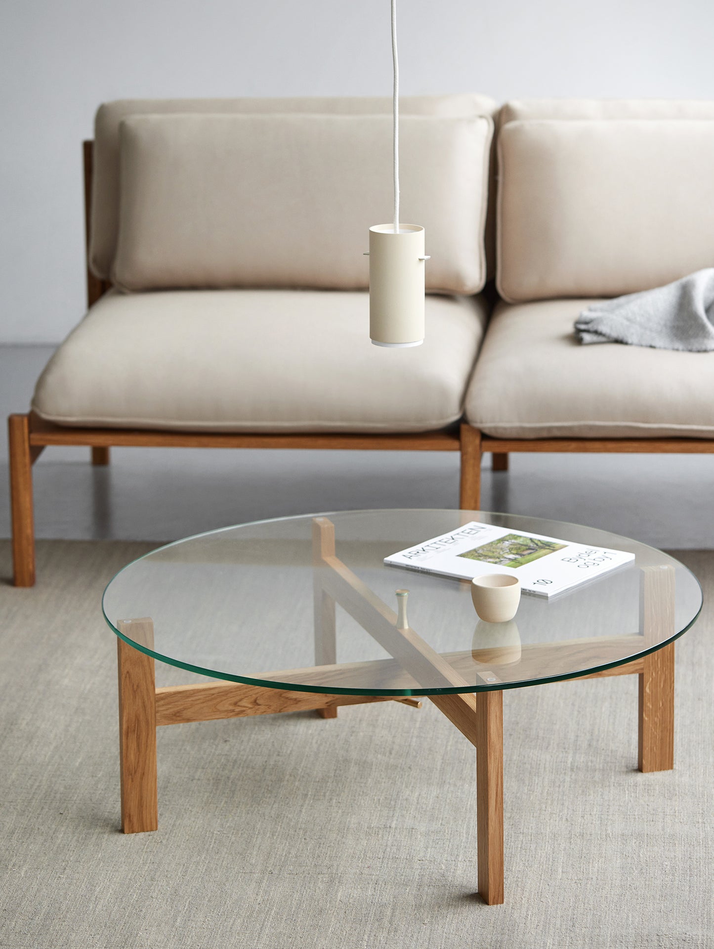 Round Coffee Table by Moebe