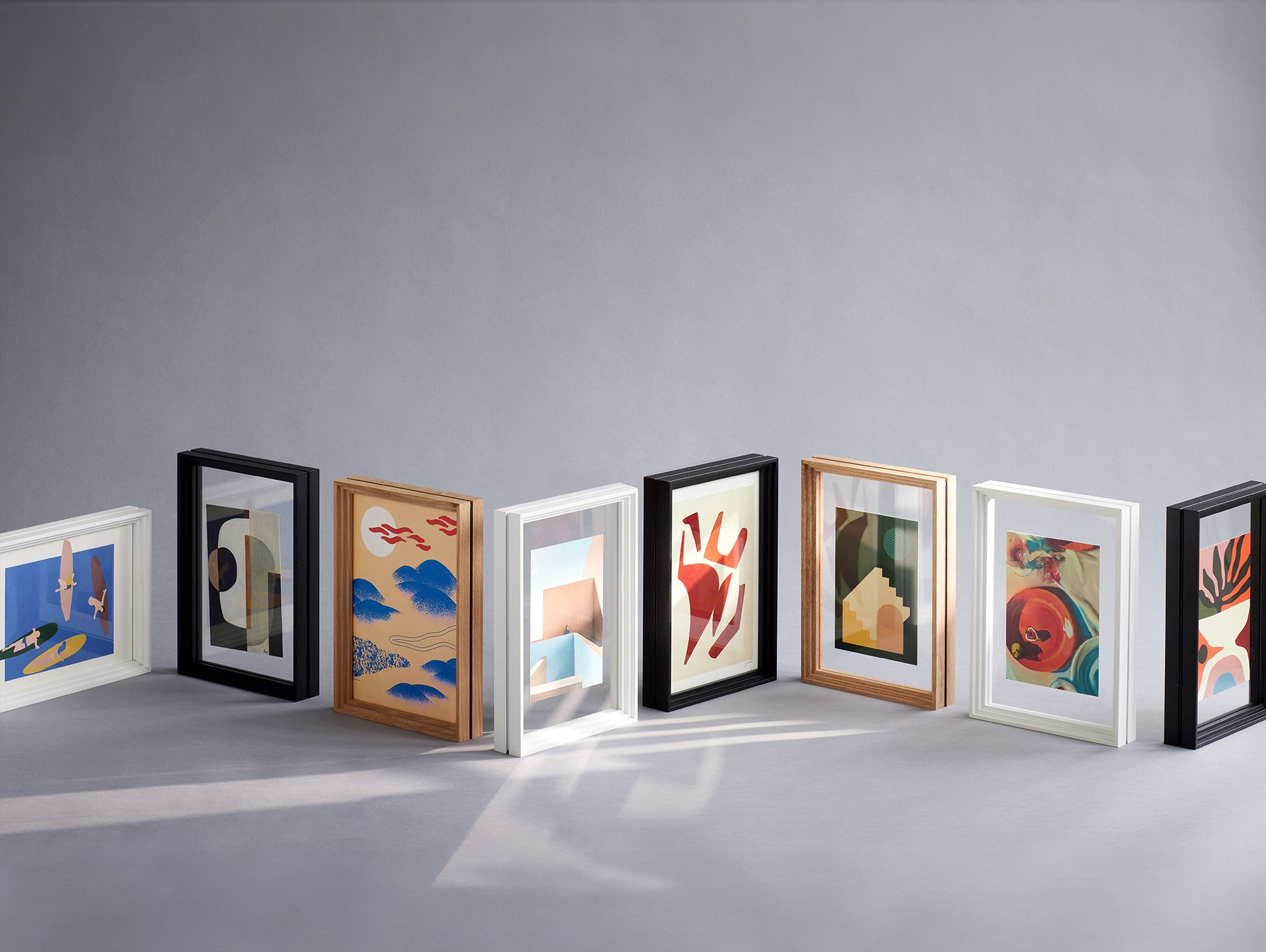 Standing Frame by Moebe