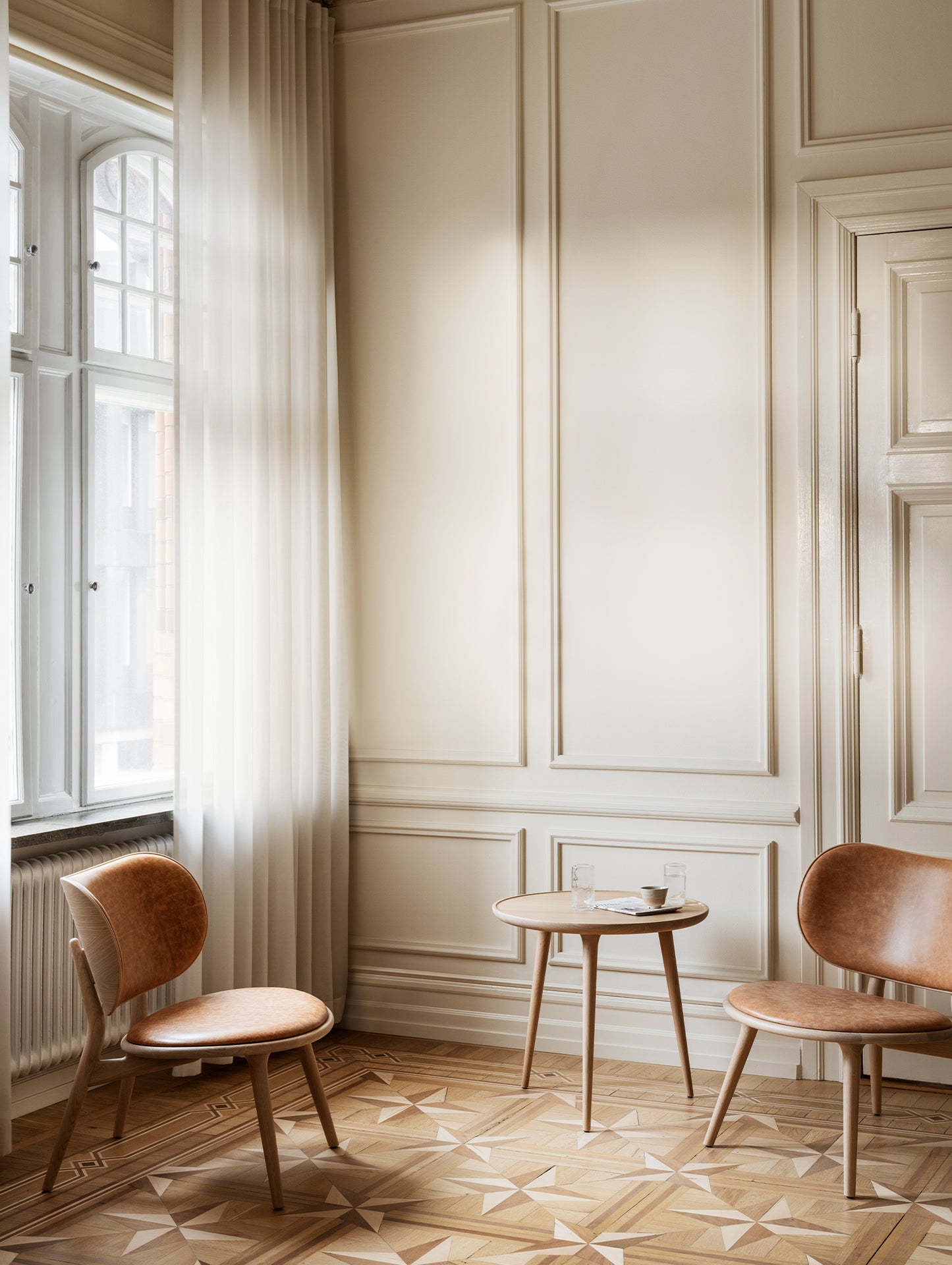 The Lounge Chair by Mater
