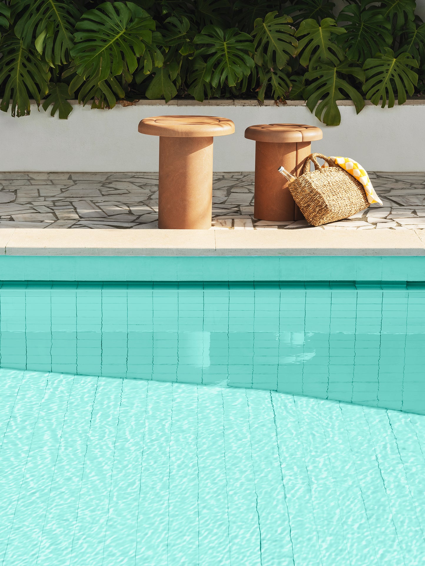 Alder Stool by Mater - Biodegradable Terracotta