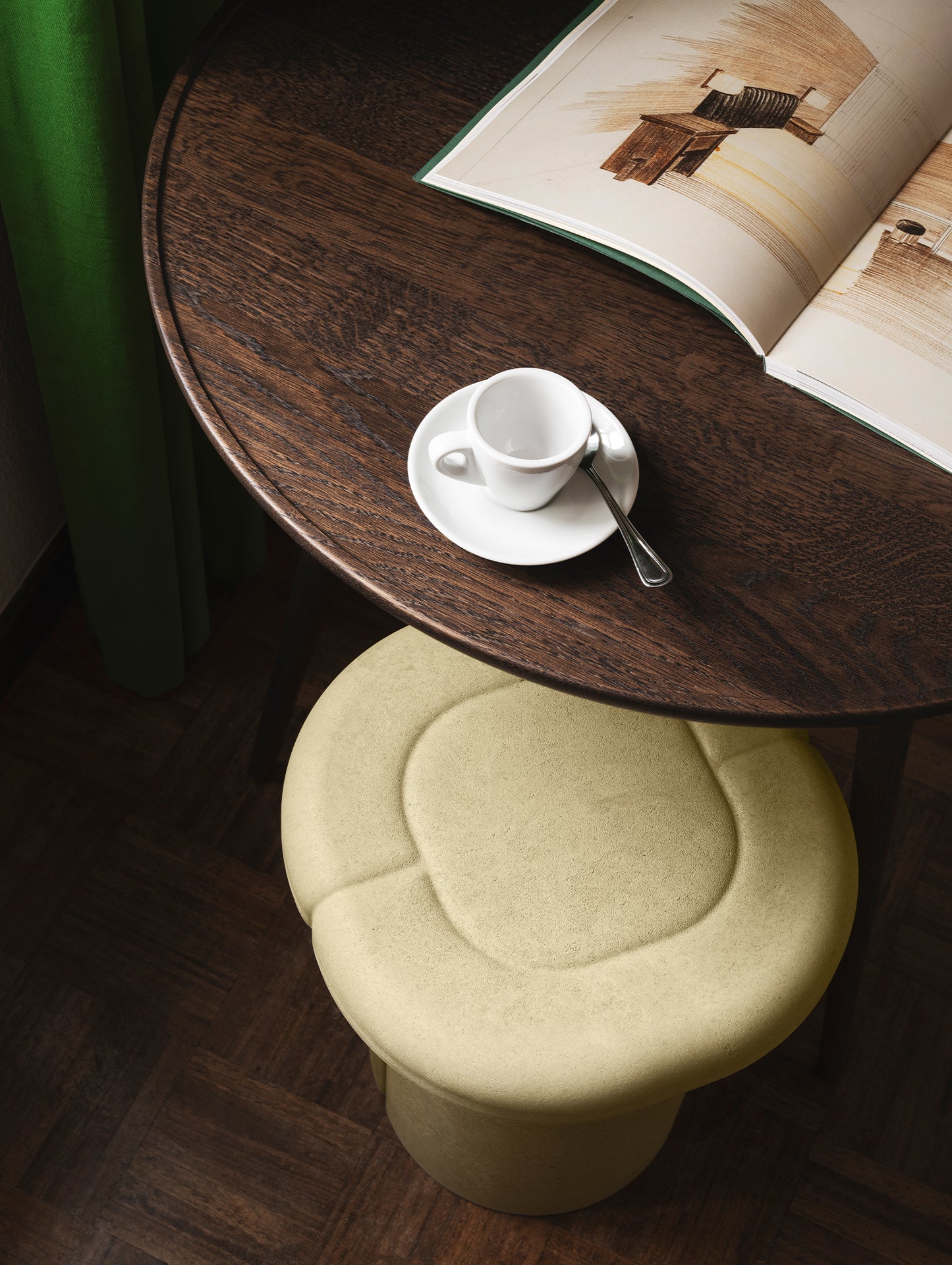 Alder Stool by Mater – Biodegradable Light Green