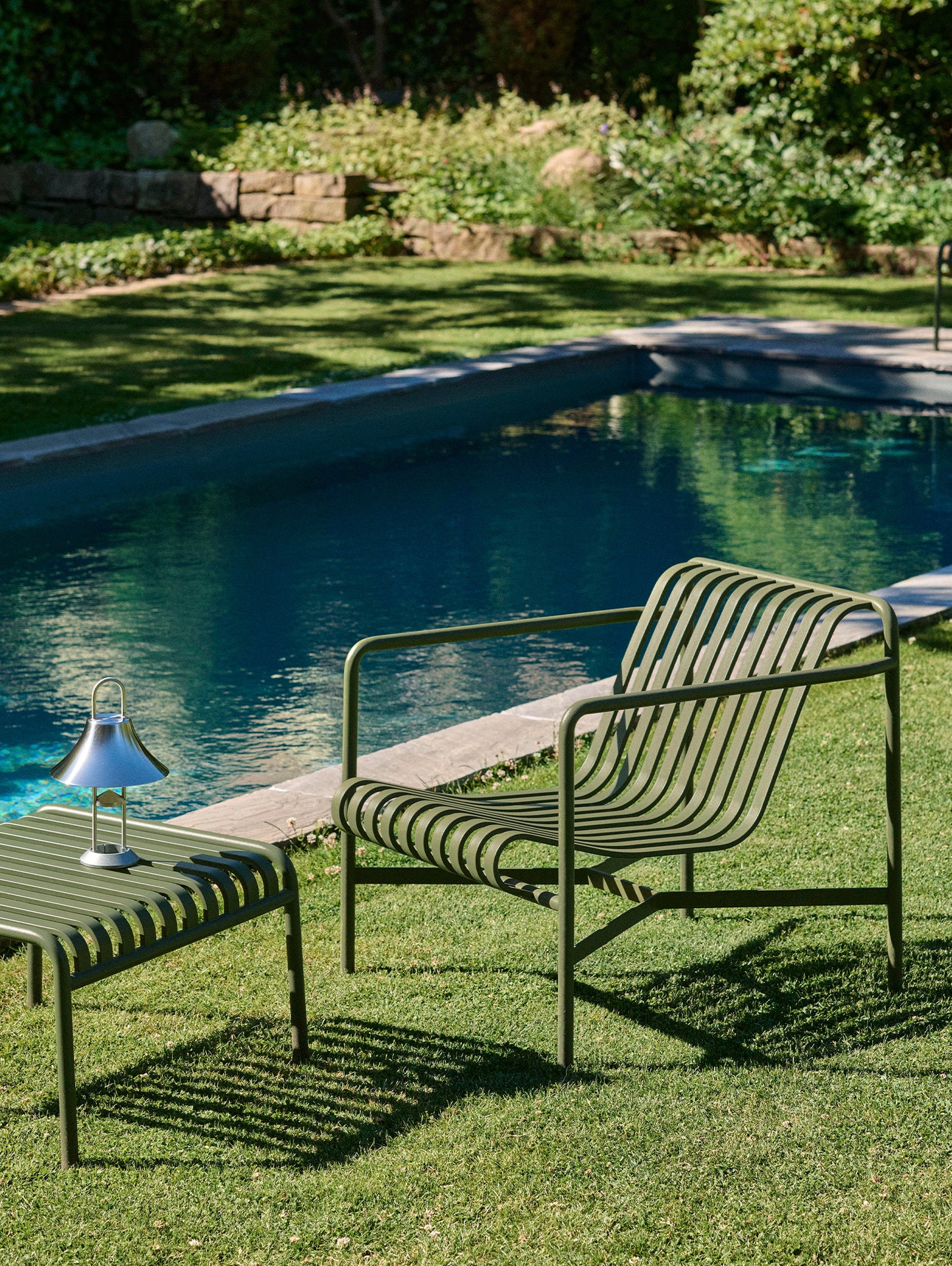 Palissade Lounge Chair Low and Ottoman in Olive