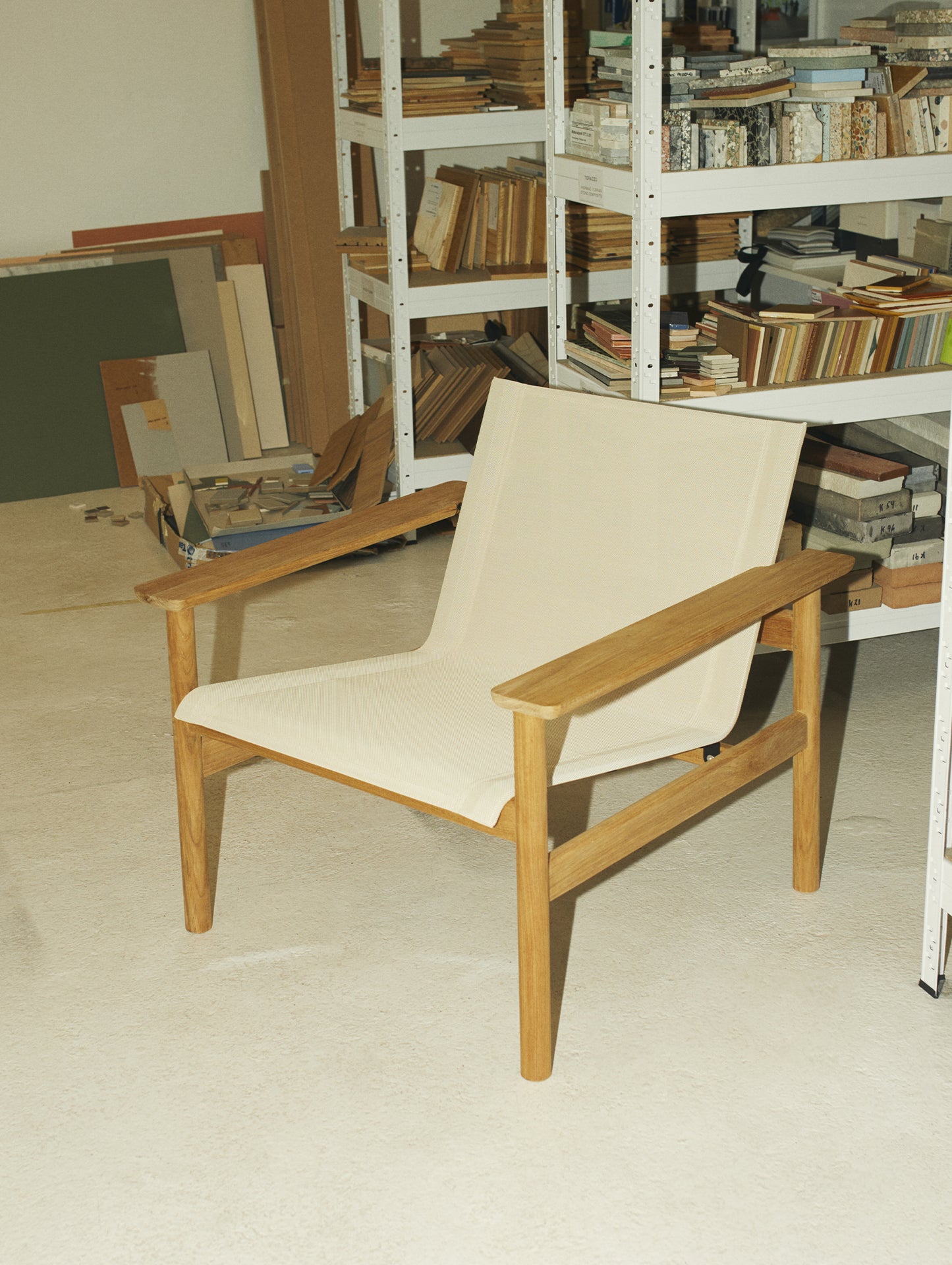 Pelagus Lounge Chair