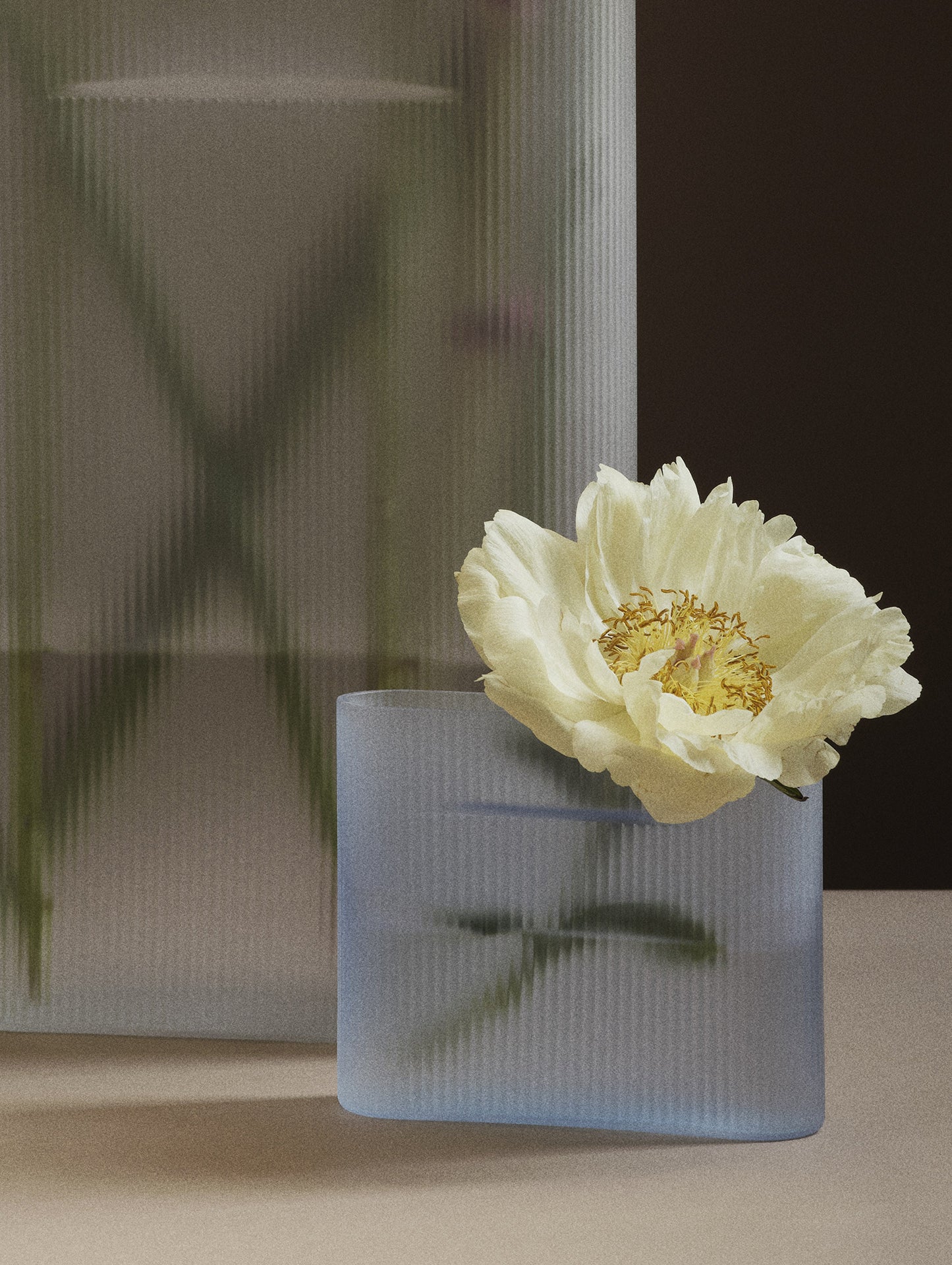 Ridge Vase by Muuto - Height 16.5 cm / Light Blue Frosted Glass
