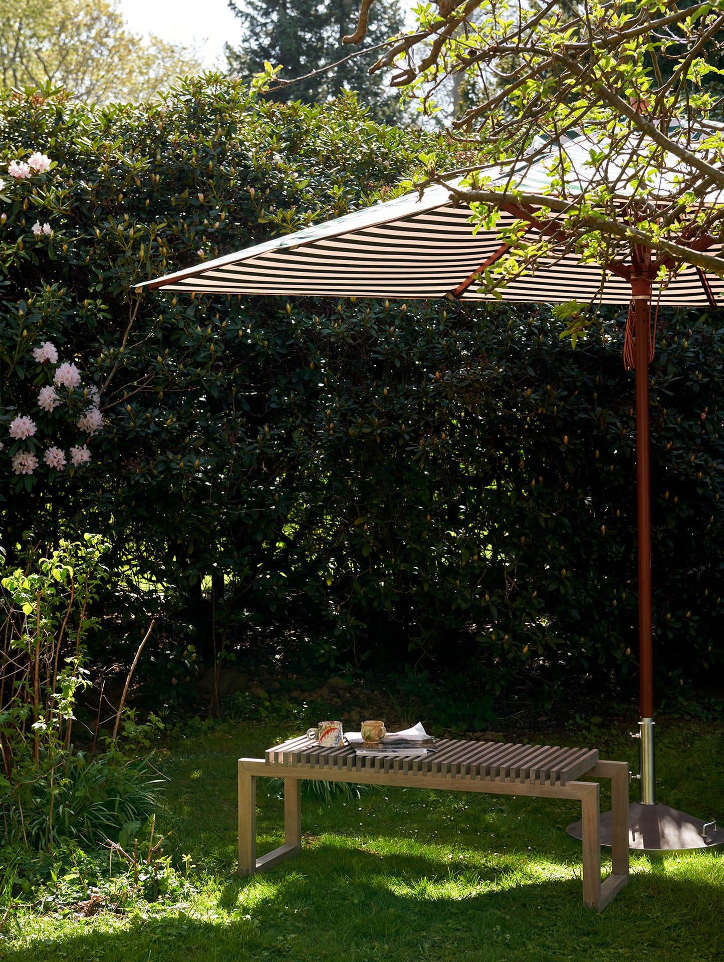 Messina Striped Umbrella by Skagerak - 300x300 / Light Apricot Dark Green Stripes