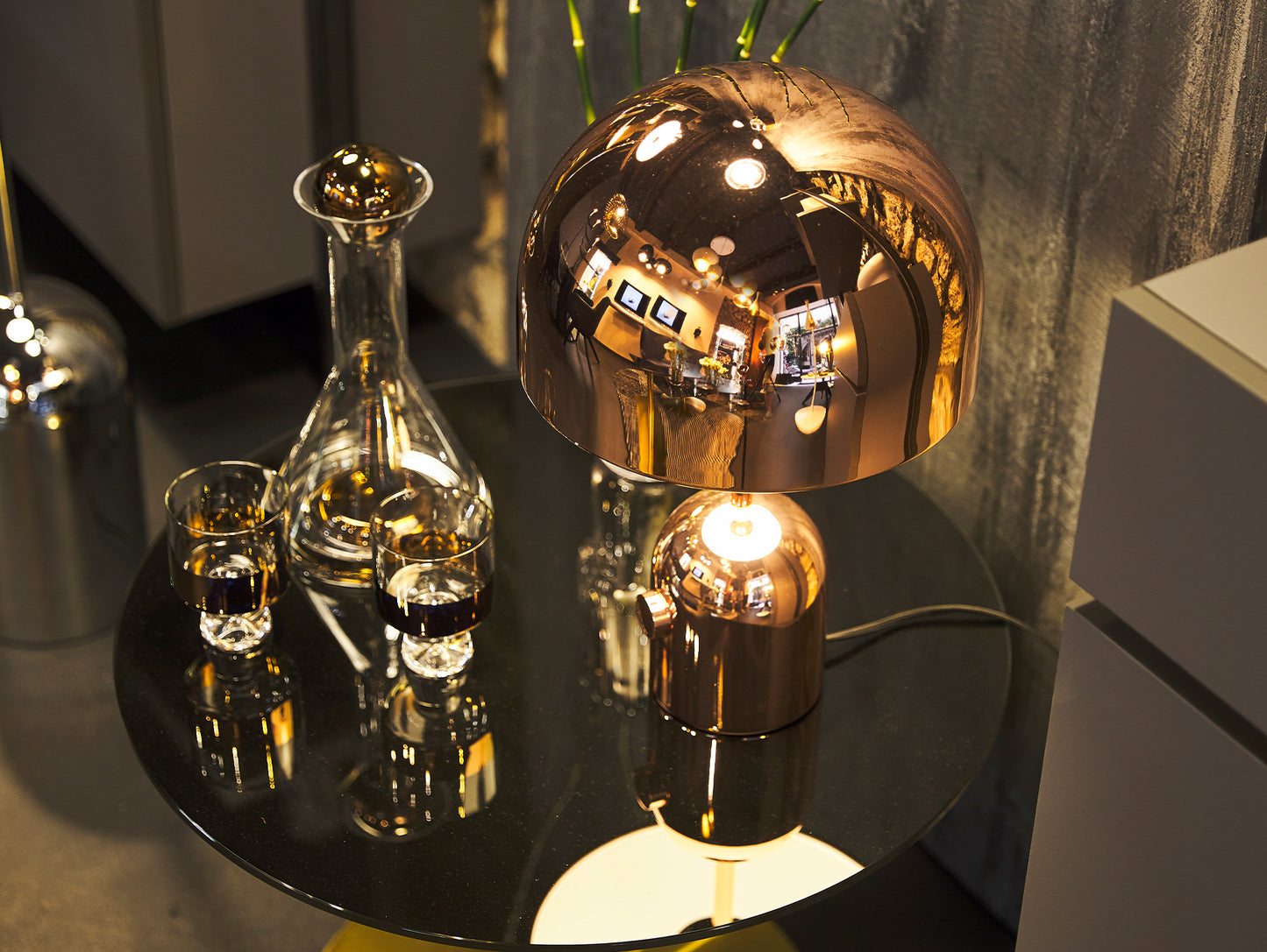 Bell Table Lamp by Tom Dixon - Copper