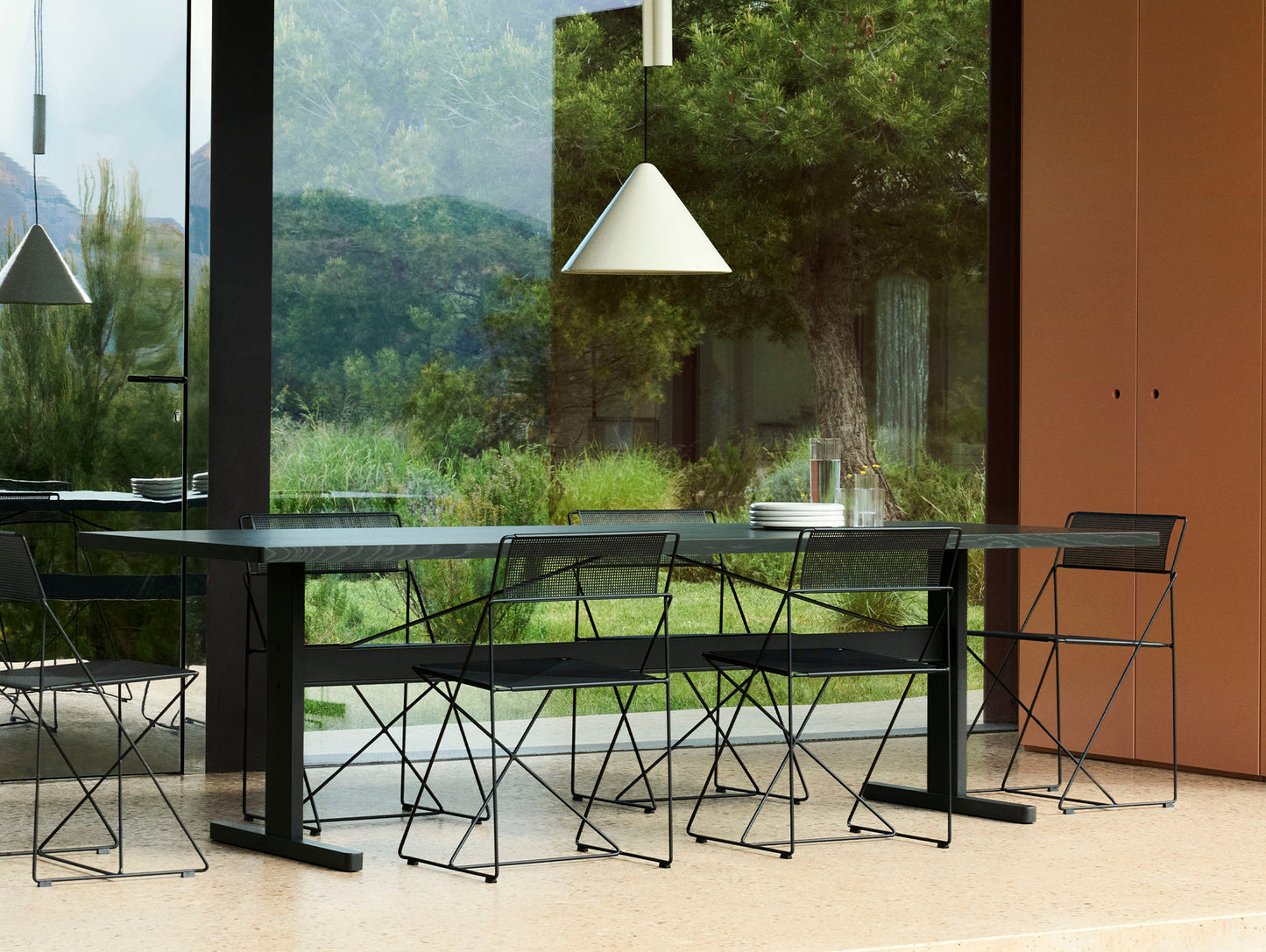 Compass Adjustable Pendant Lamp