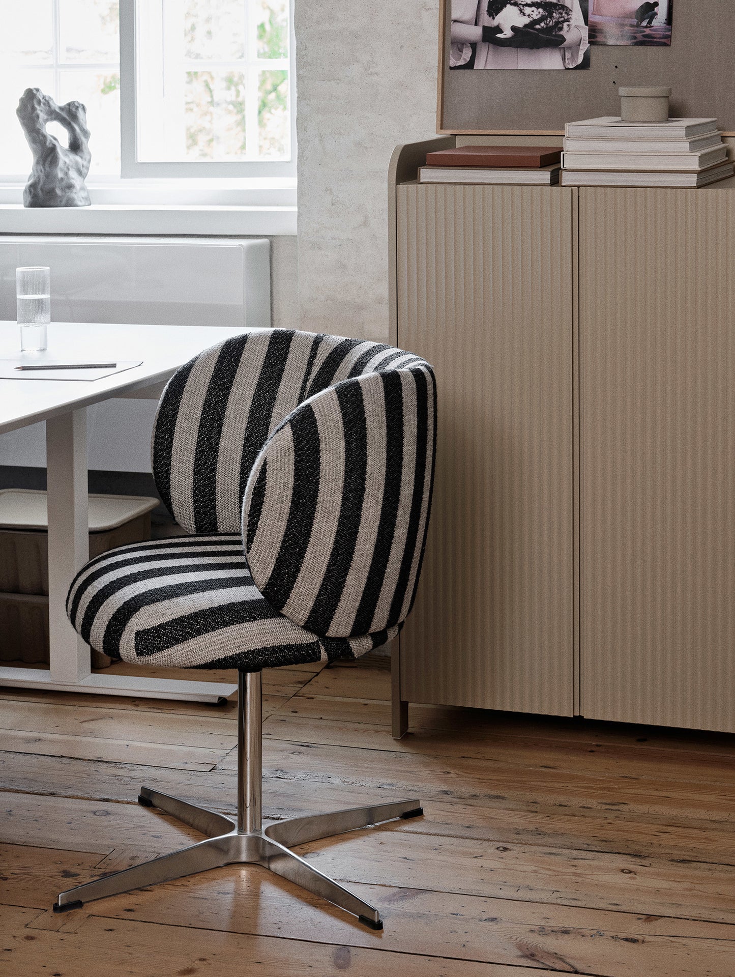 Rico Dining Chair - Swivel Base by Ferm Living - Louisiana
