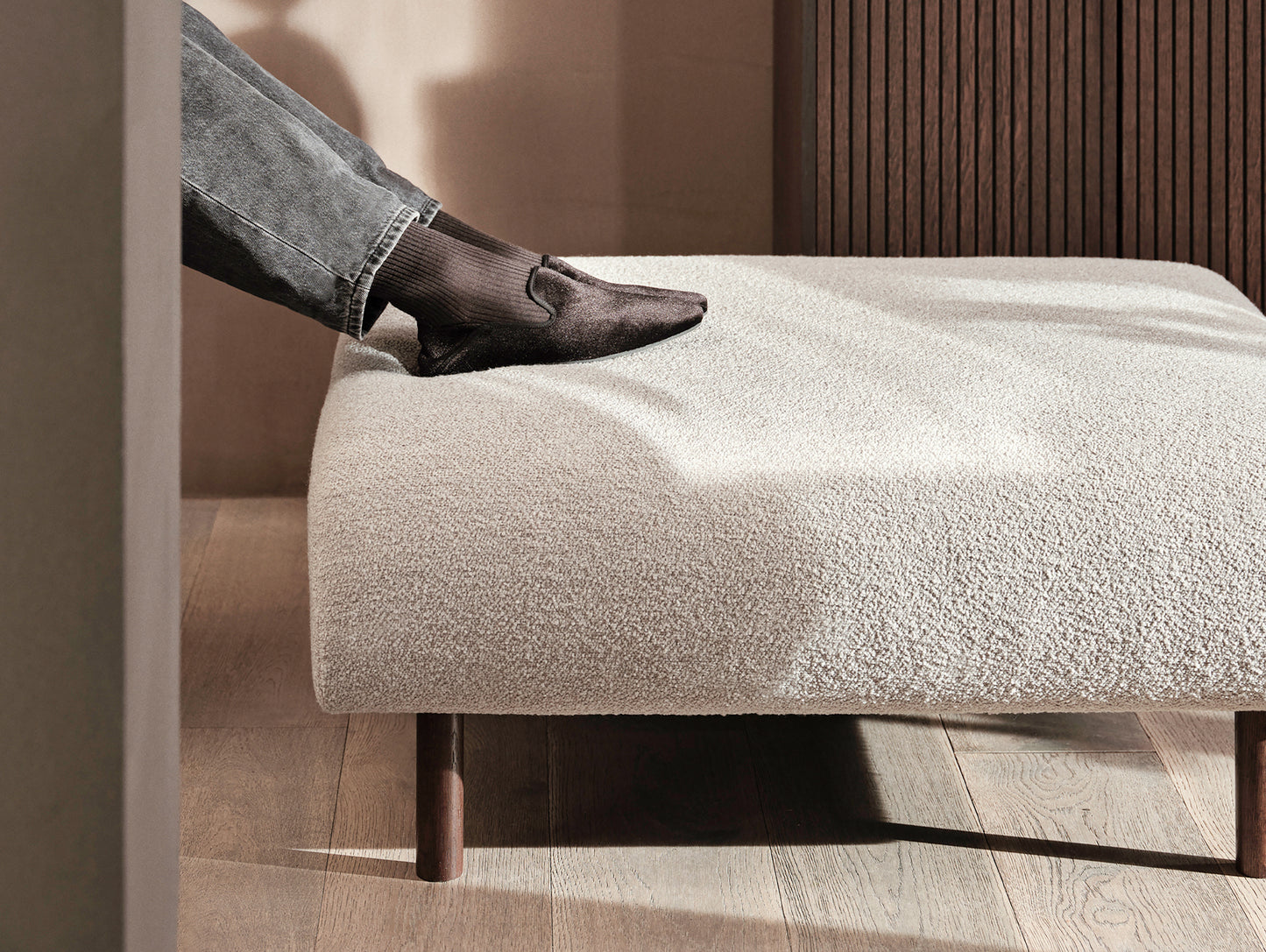 Dase Ottoman by Ferm Living - Soft Boucle Natural