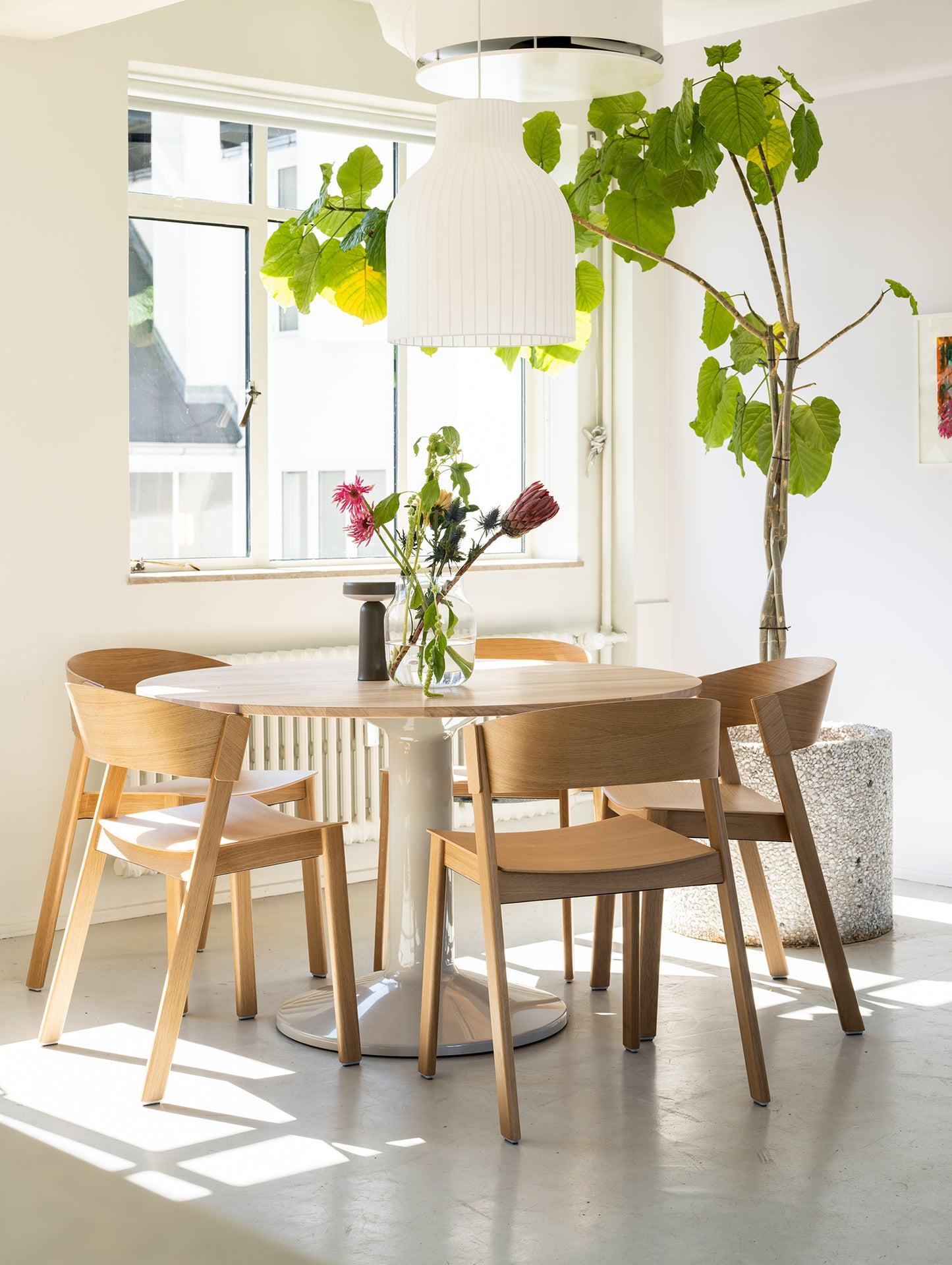 Midst Table by Muuto