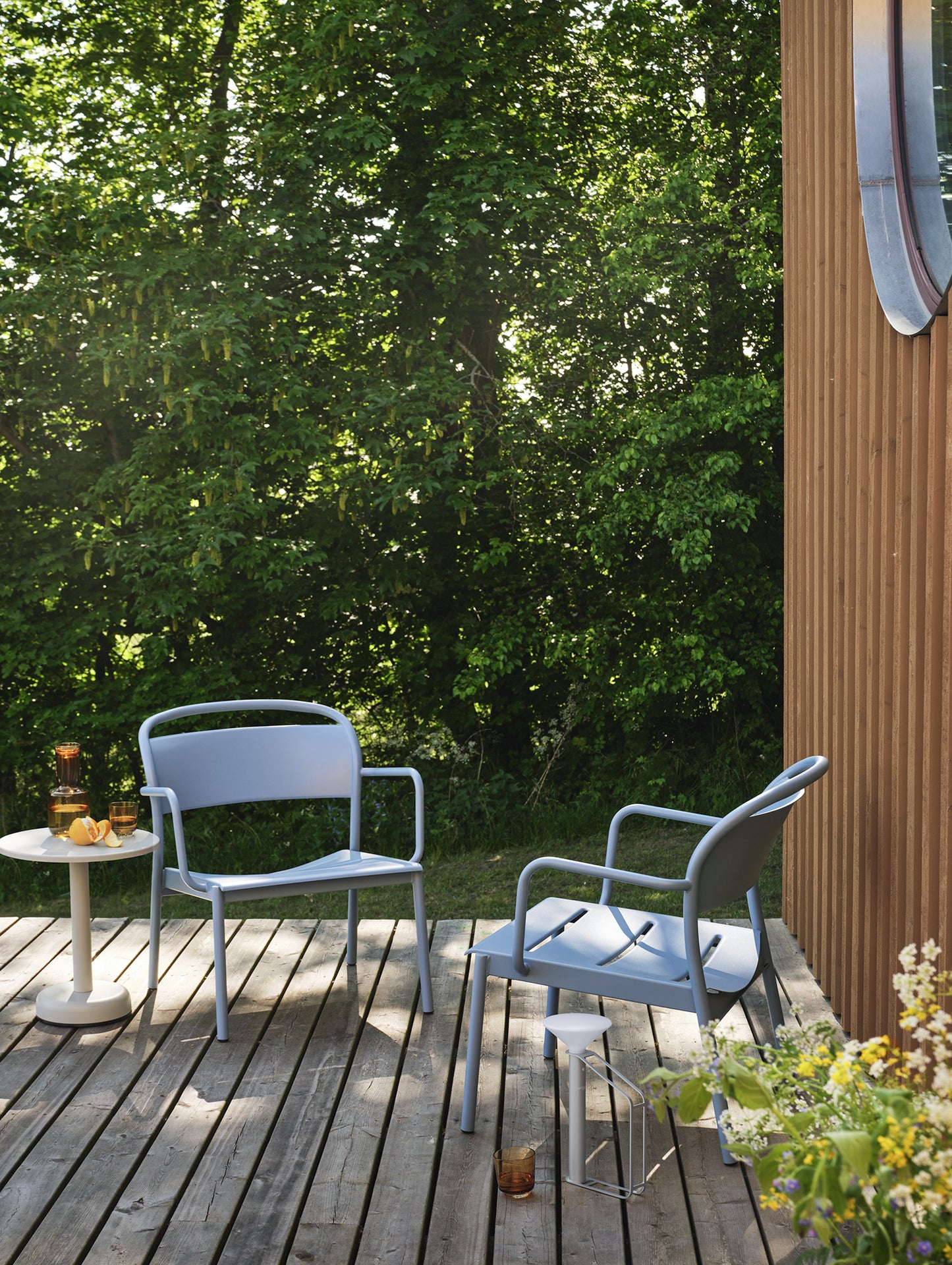 Linear Steel Lounge Armchair by Muuto - Pale Blue