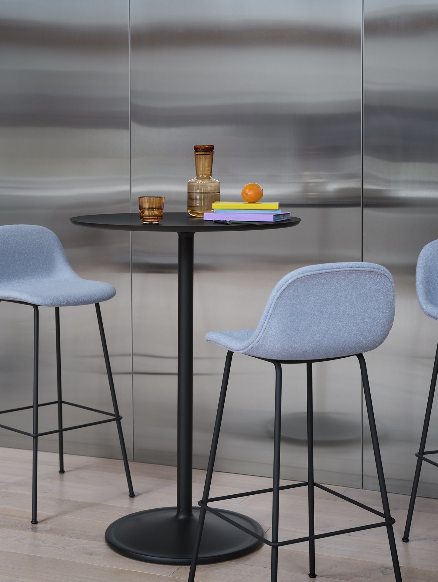 Fiber Barstool with Metal Base by Muuto - Acca 731 / Black Base