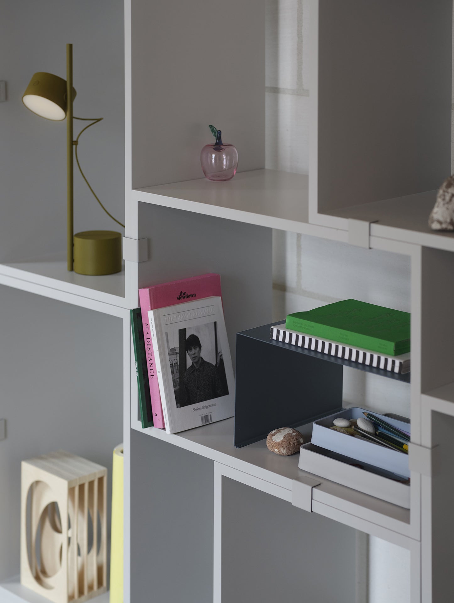Post Table Lamp by Muuto - Brown Green
