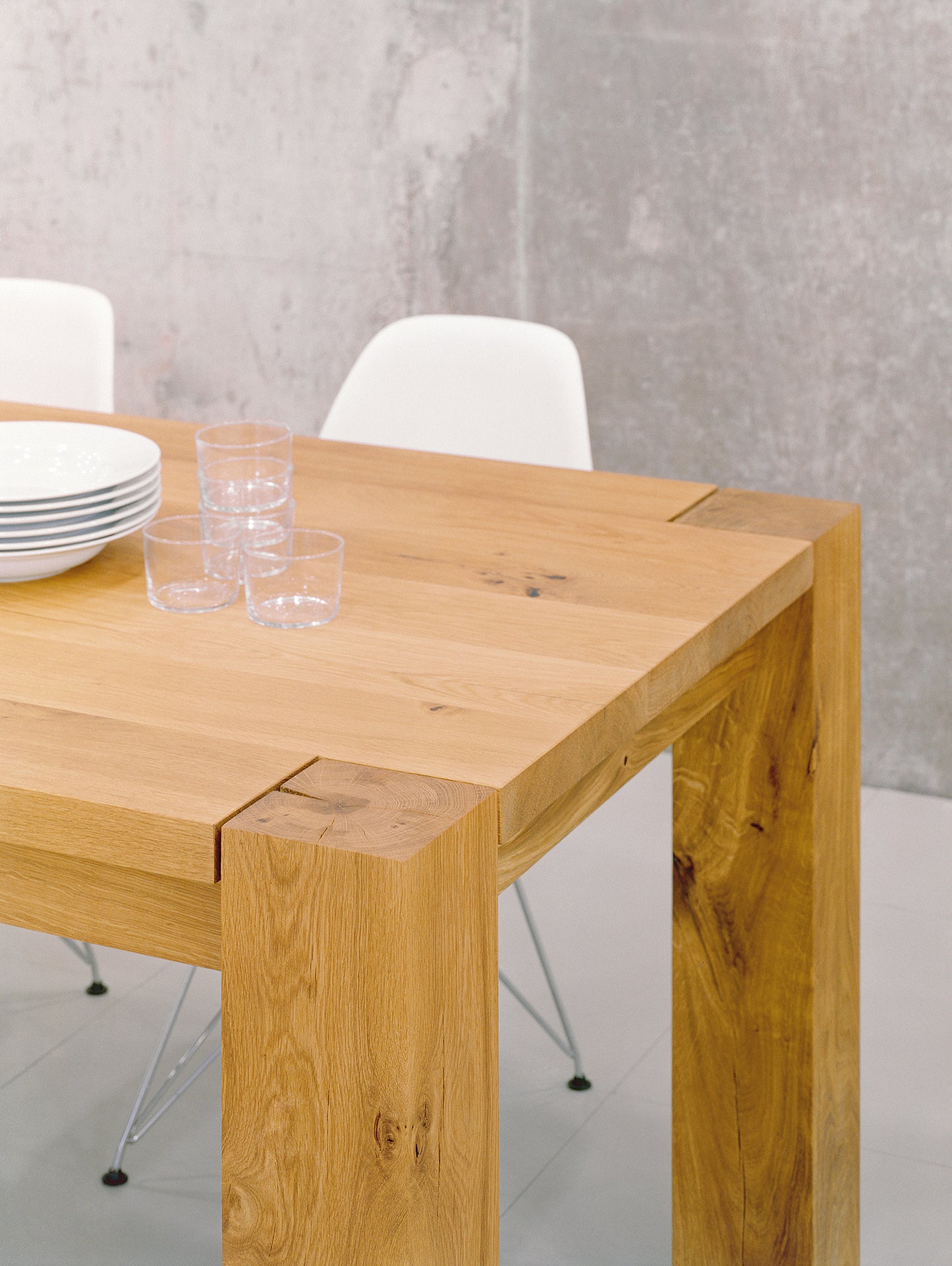 TA04 Bigfoot Dining Table by e15 - Oiled Oak