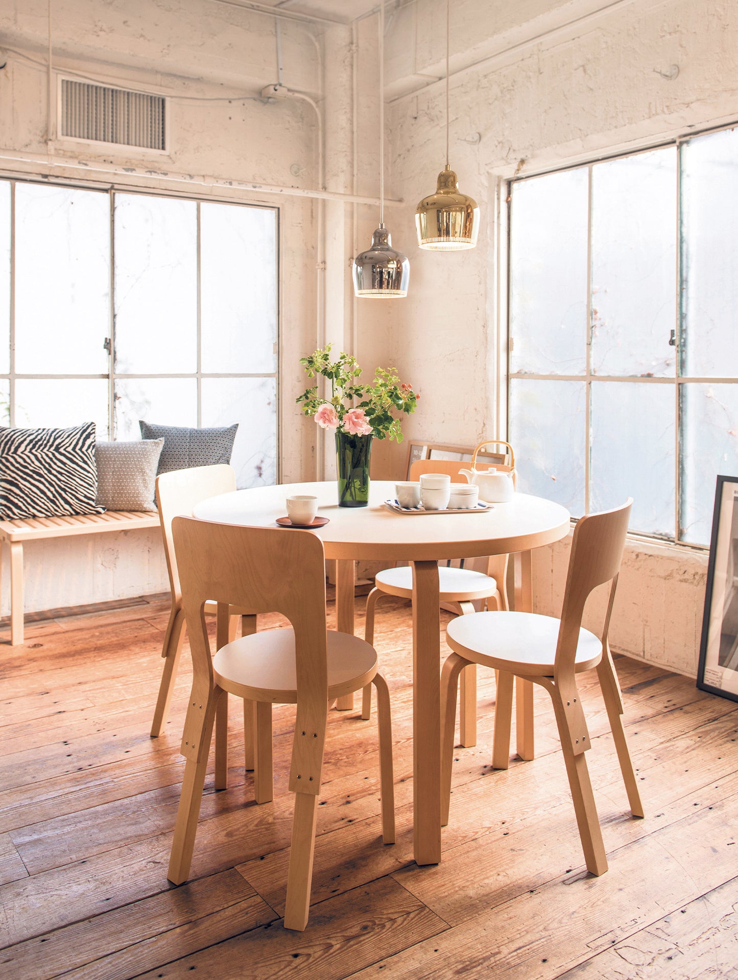 Aalto Table Round 90A by Artek - White HPL Top / Natural Lacquered Birch Legs