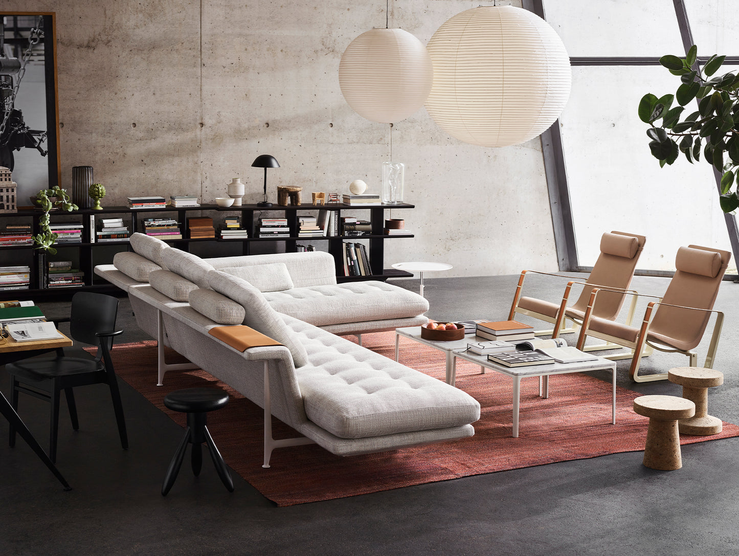 Plate Coffee Table by Vitra - Width: 71 cm / Depth: 71 cm, White Aluminium Base, Carrara Marble Tabletop