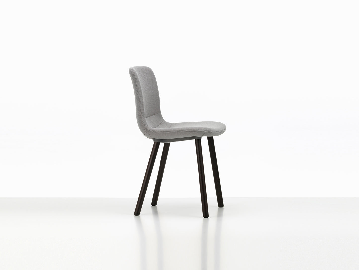 HAL Soft Wood Chair by Vitra - Dark Stained Oak Base - Plano 05 Cream White / Sierra Grey (F30)