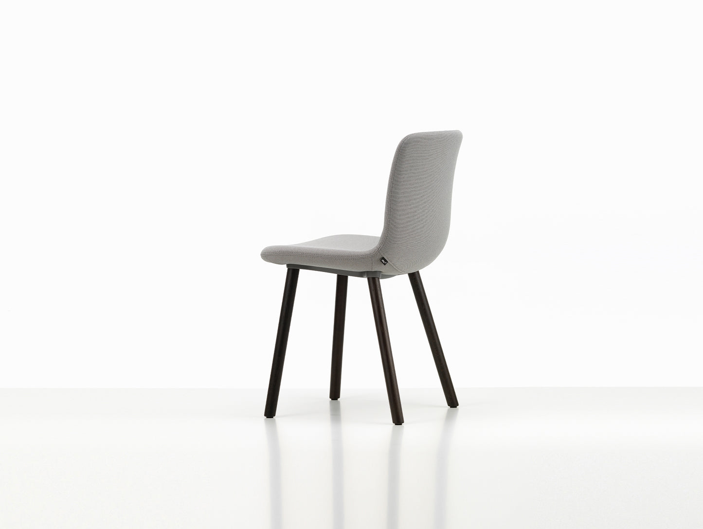 HAL Soft Wood Chair by Vitra - Dark Stained Oak Base - Plano 05 Cream White / Sierra Grey (F30)