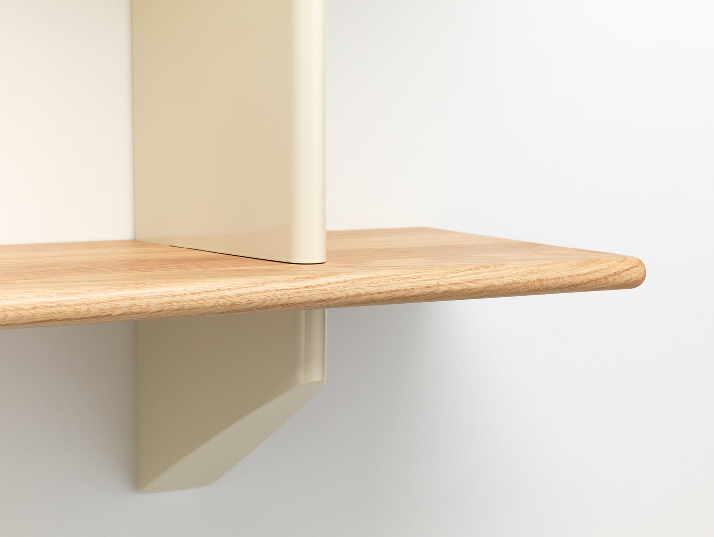 Rayonnage Mural by Vitra - Oiled Solid Oak Shelves / Ecru Wall Brackets