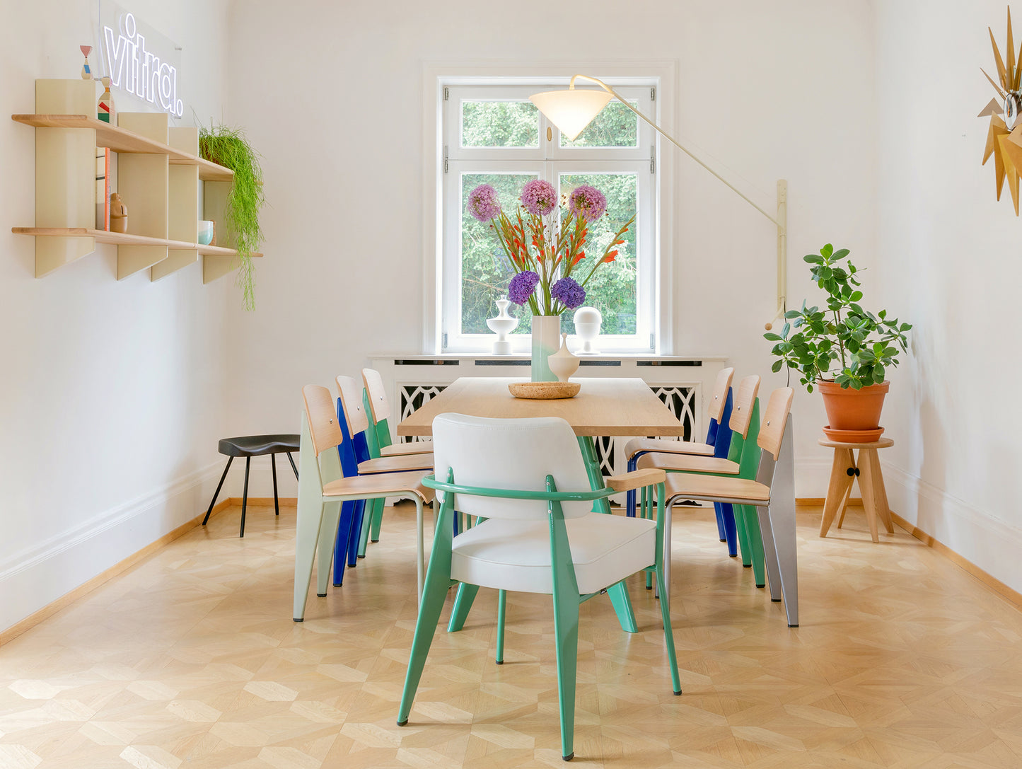 Tabouret Solvay by Vitra - Natural Solid Oak
