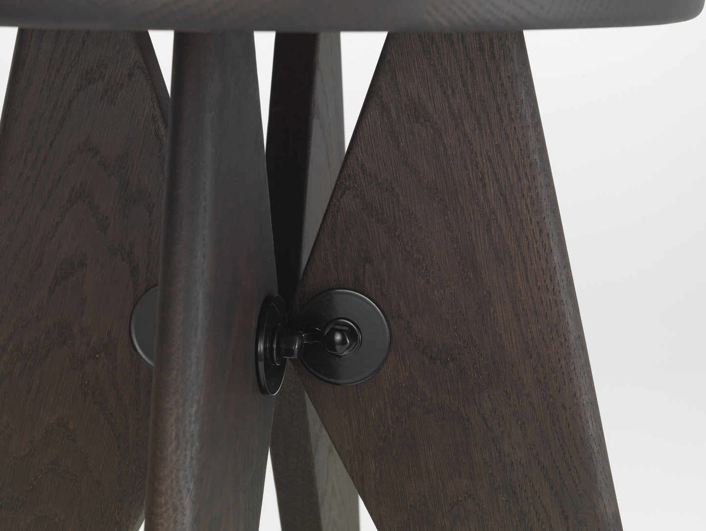 Tabouret Solvay by Vitra - Dark Solid Oak