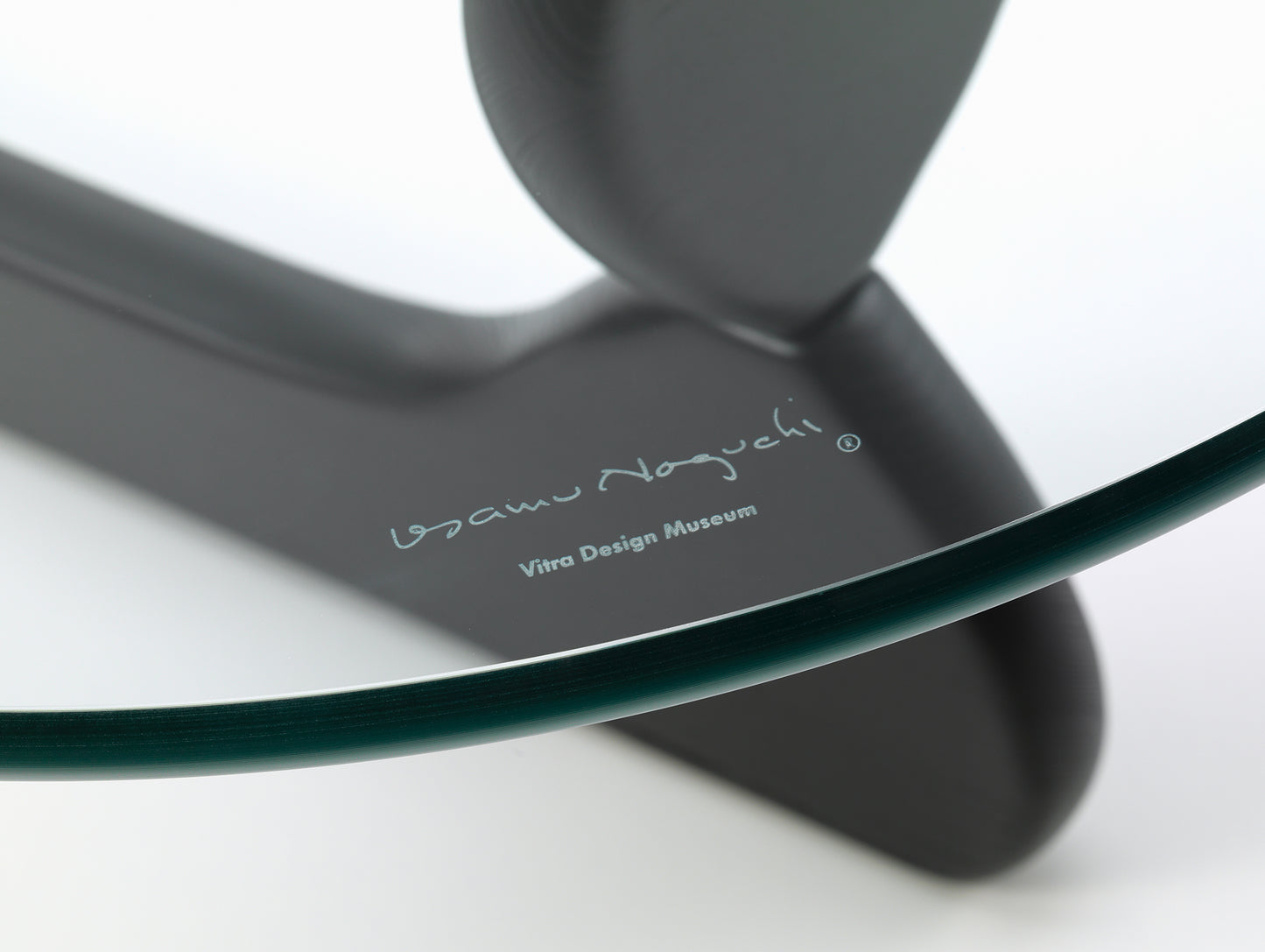 Noguchi Coffee Table by Vitra - Black Ash