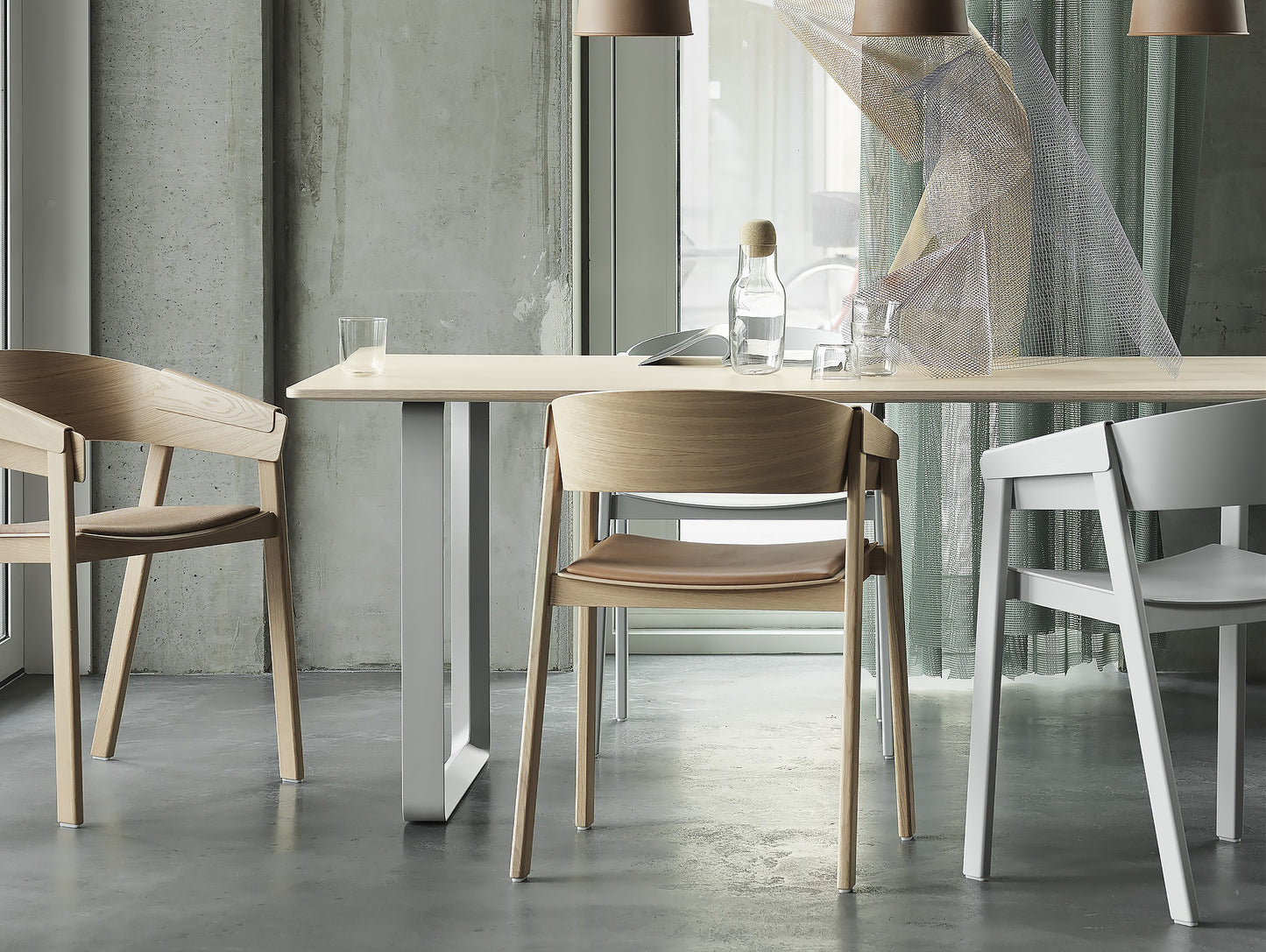 70/70 Table by Muuto - Oak / Grey