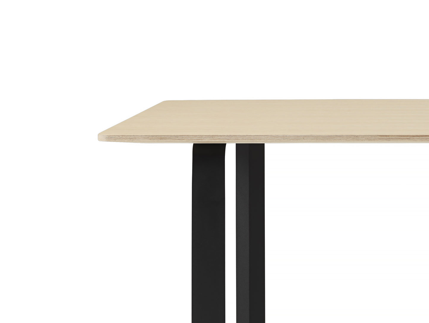 70/70 Table by Muuto - Oak / Black