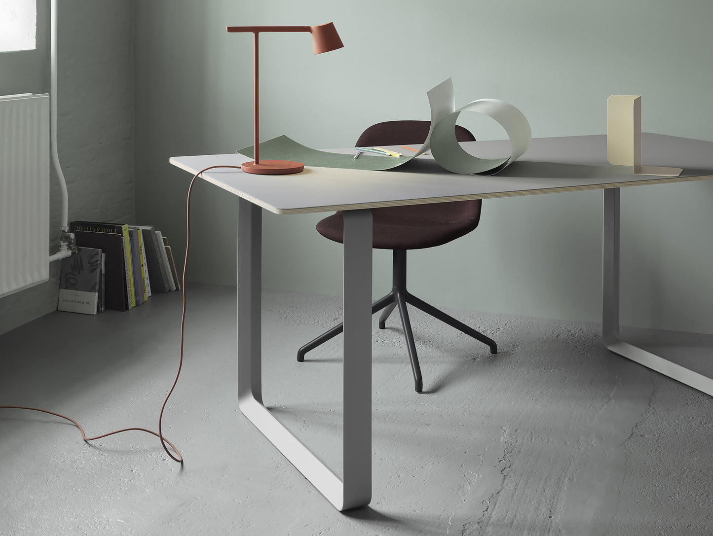 70/70 Table by Muuto - Grey / Grey