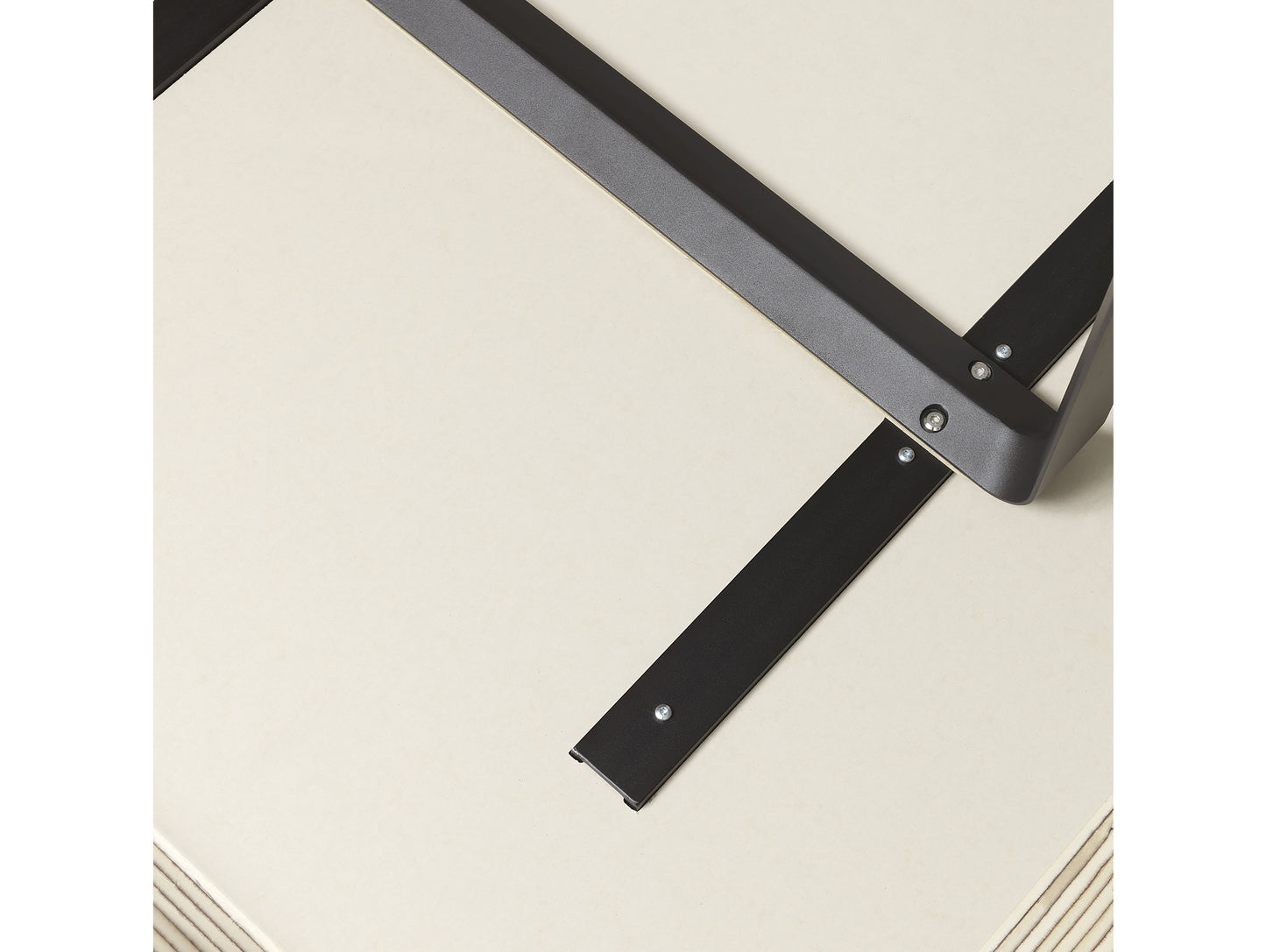 70/70 Table by Muuto - Underside Detail