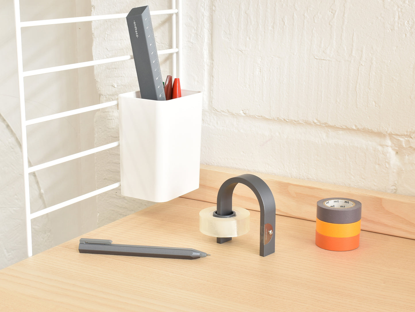 Core Retractable Pen by Andhand - Black