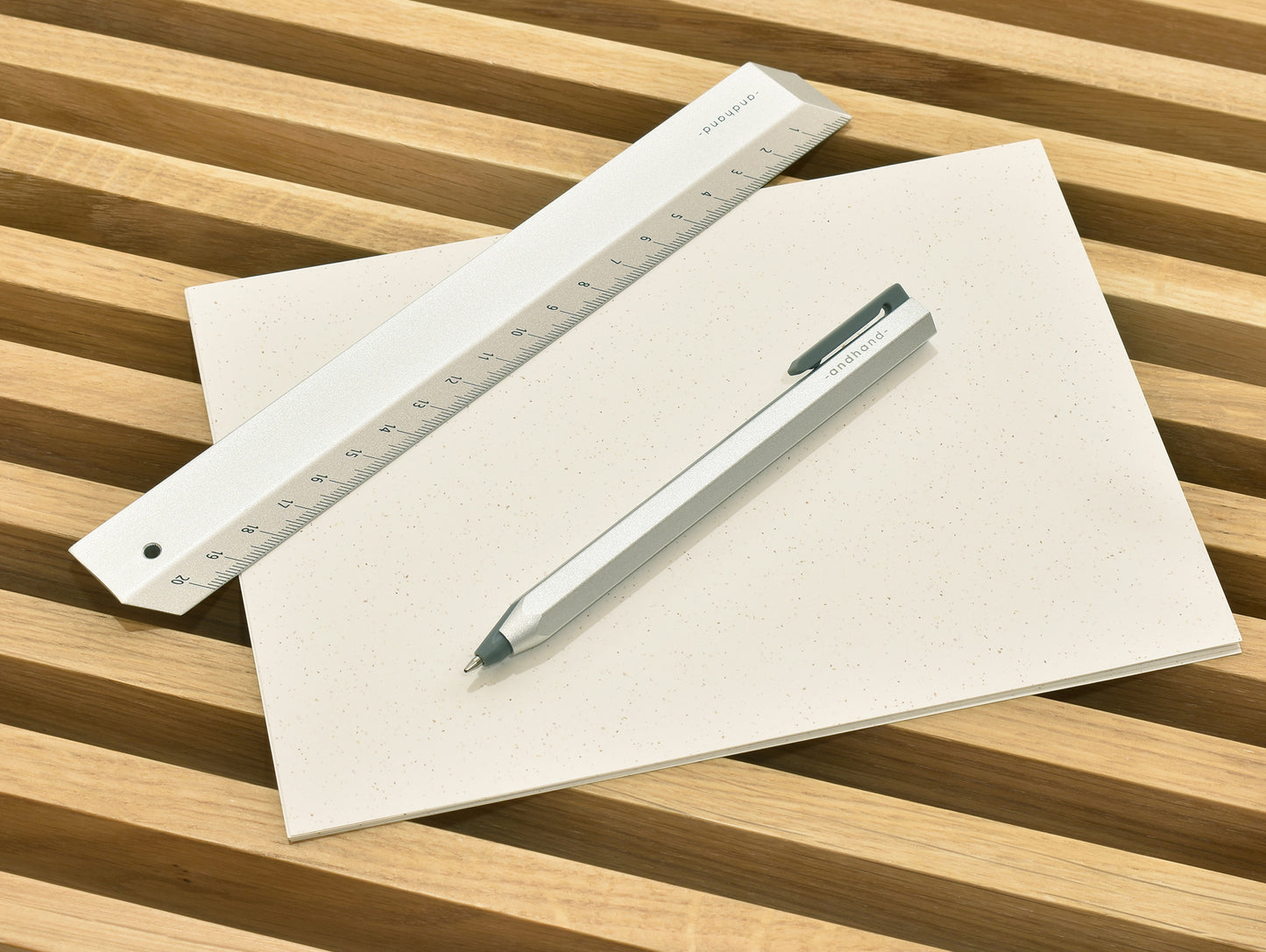 Core Retractable Pen by Andhand - Silver Lustre
