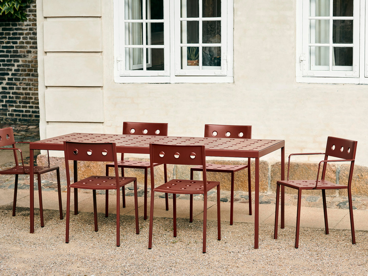 Iron Red / L190 cm / Balcony Outdoor Dining Table by HAY
