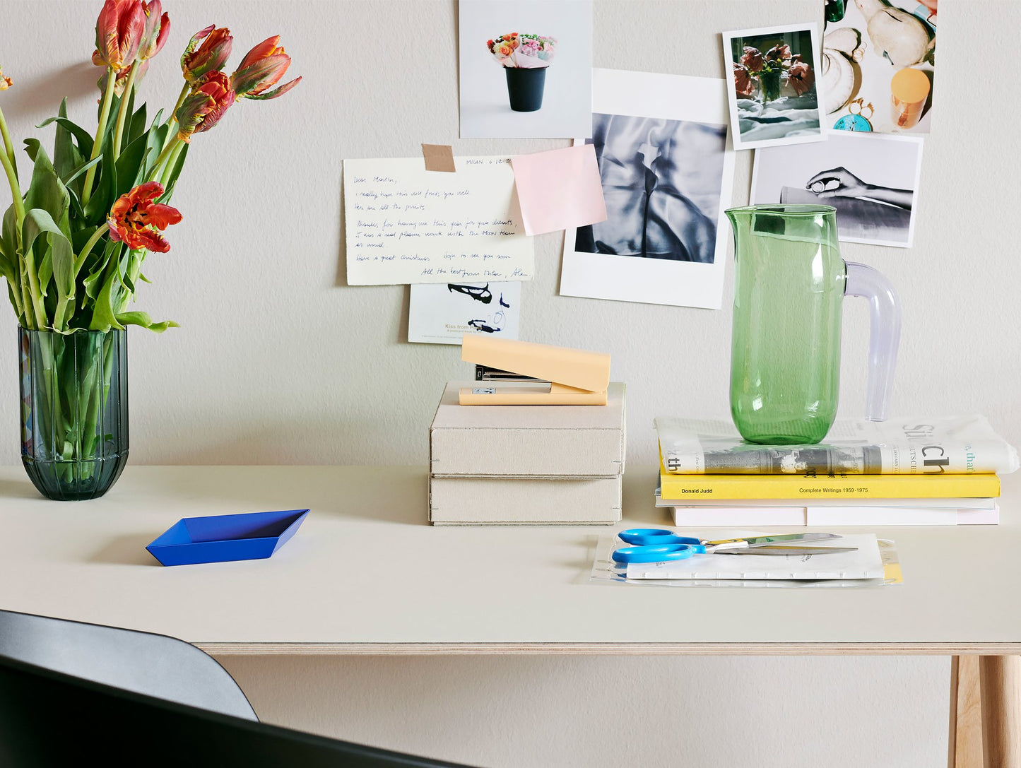 Copenhague Desk CPH90 by HAY - Off-White Laminate / Matt Lacquered Oak