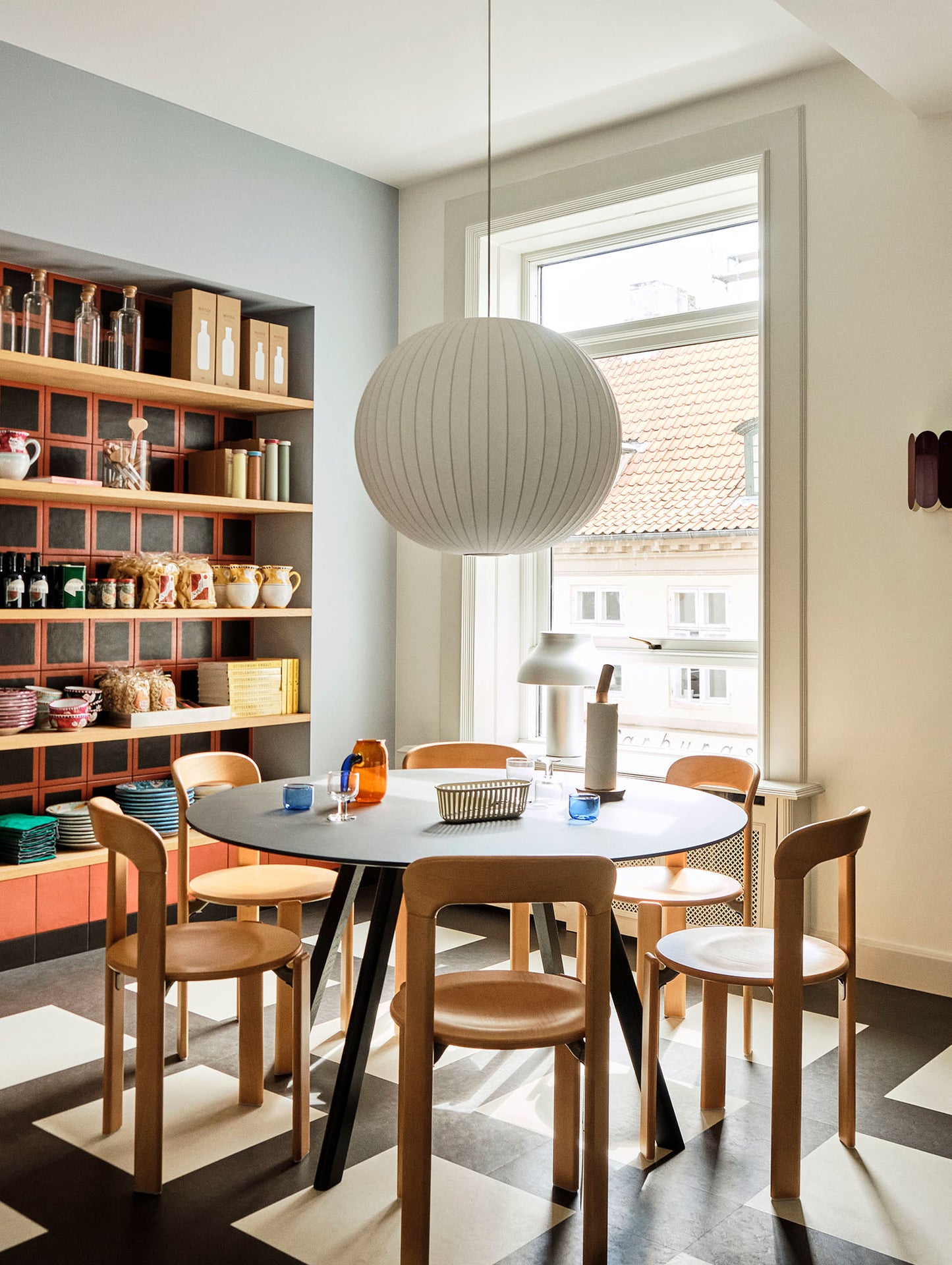 Copenhague Round Dining Table CPH25 by HAY