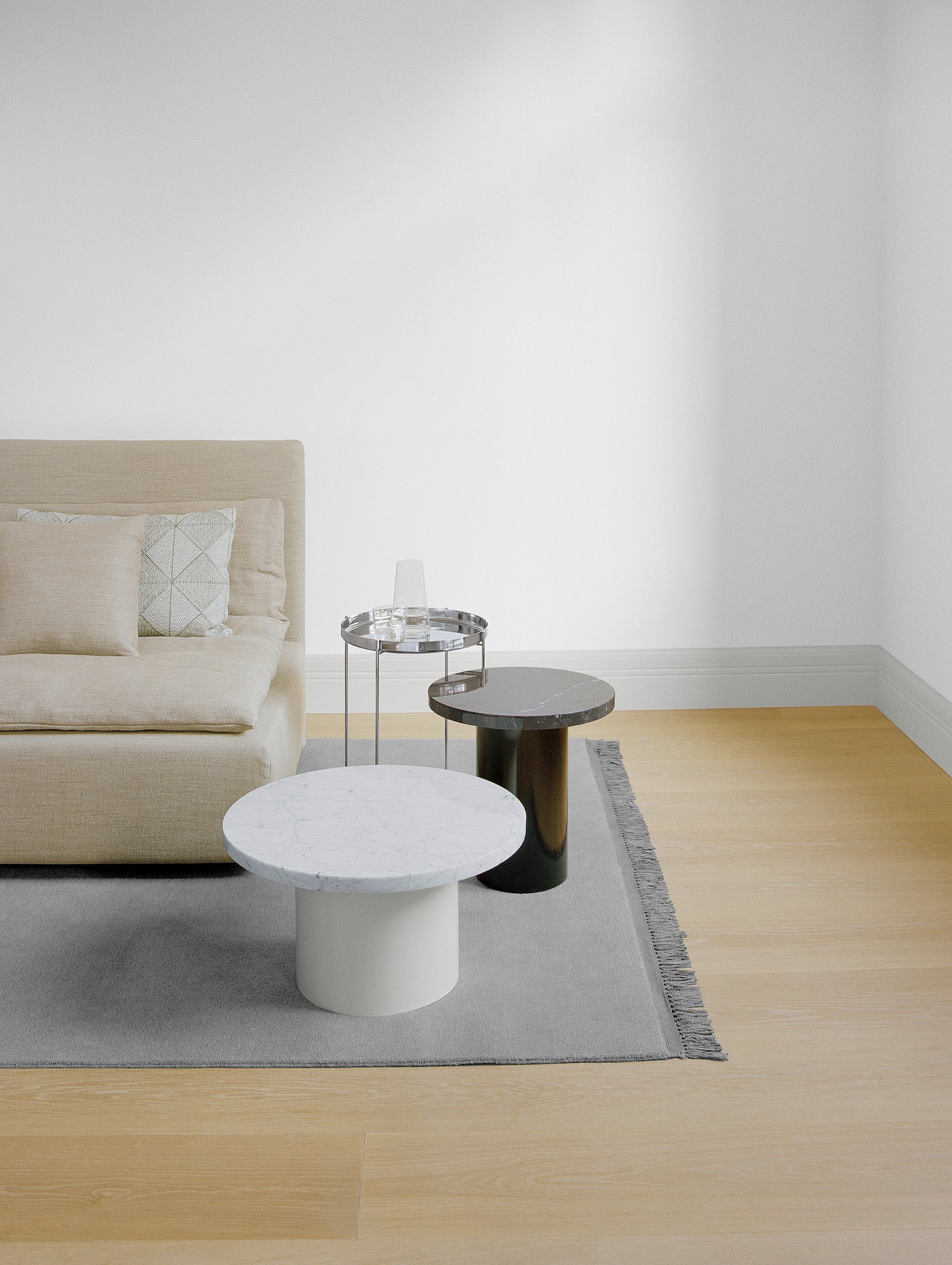 CT09 Enoki Side Table by e15