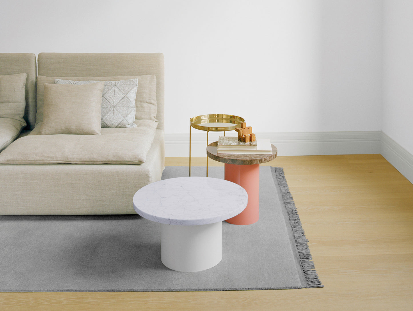CT09 Enoki Side Table by e15