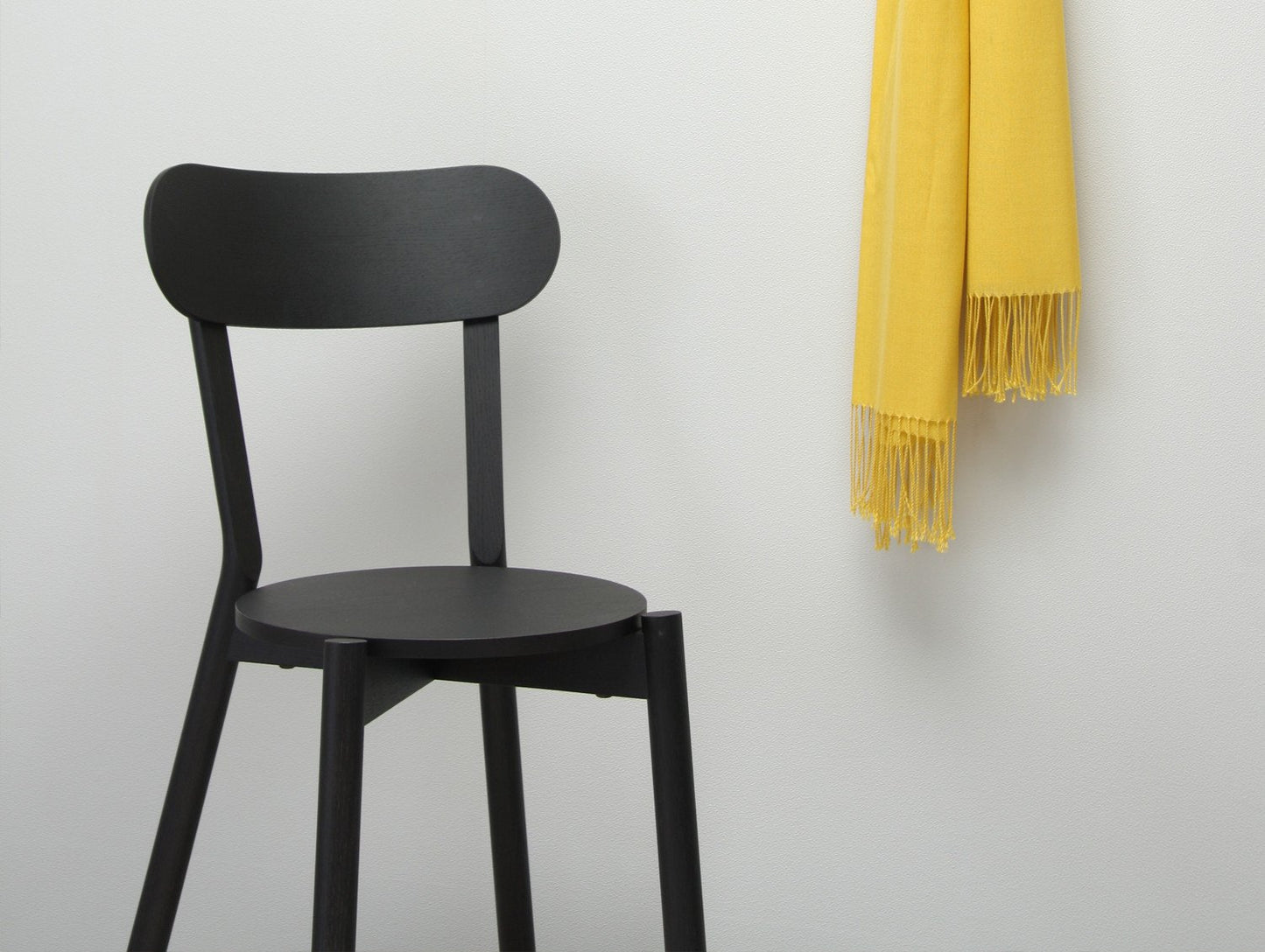 Castor Chair