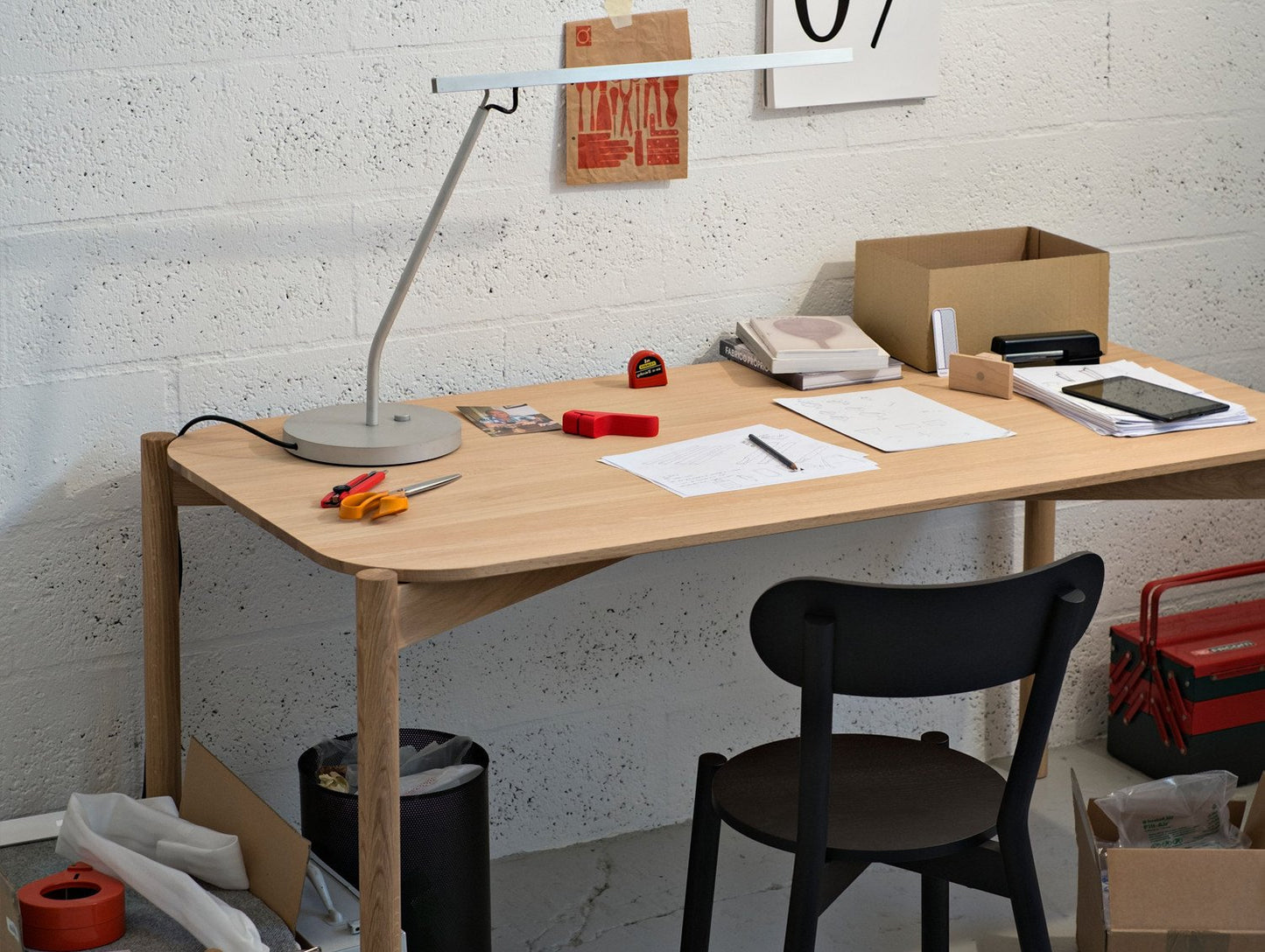 Castor Table by Karimoku New Standard
