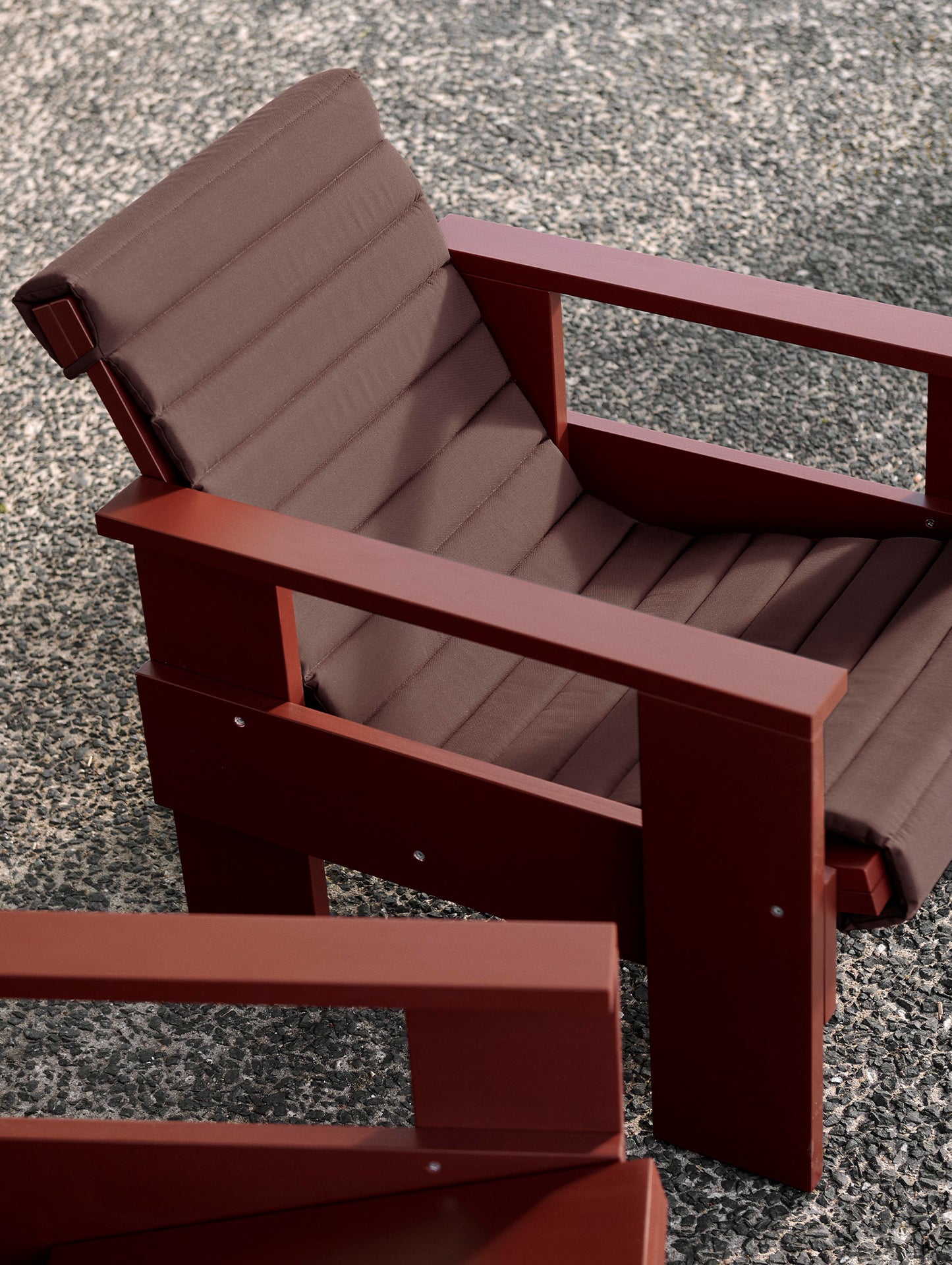 HAY Crate Lounge Chair in Iron Red Lacquered Pinewood with Iron Red Quilted Cushion
