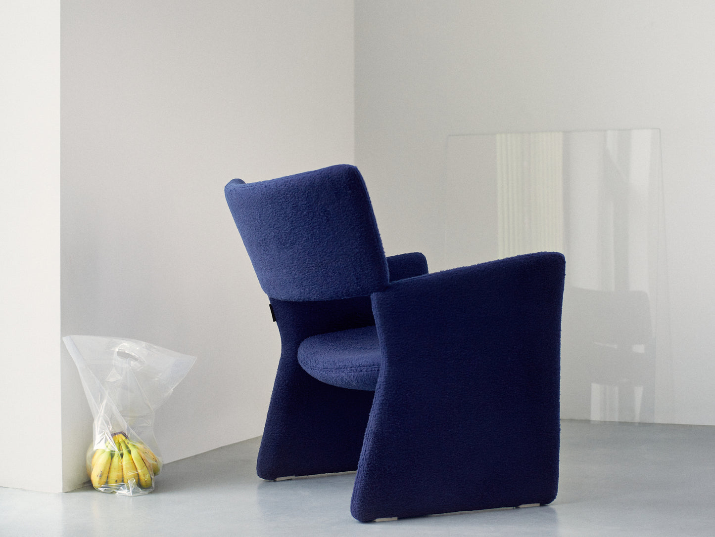 Crown Easy Chair by Massproductions - Kvadrat Silas 754