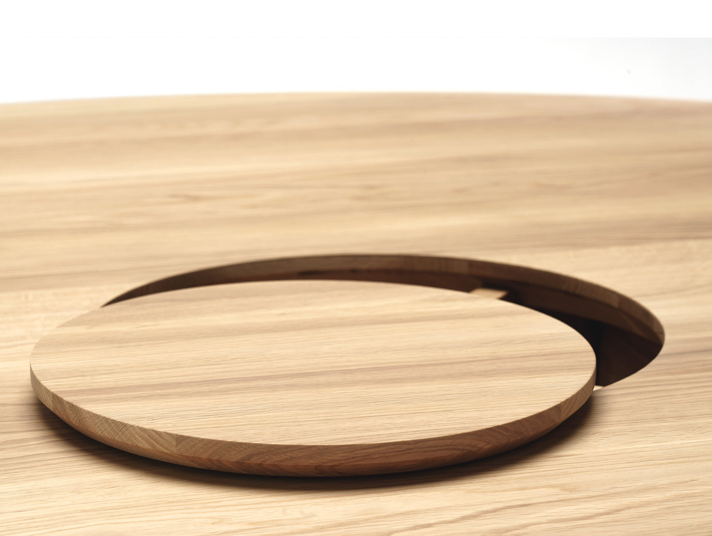 Spectrum Workstation Round by Karimoku New Standard