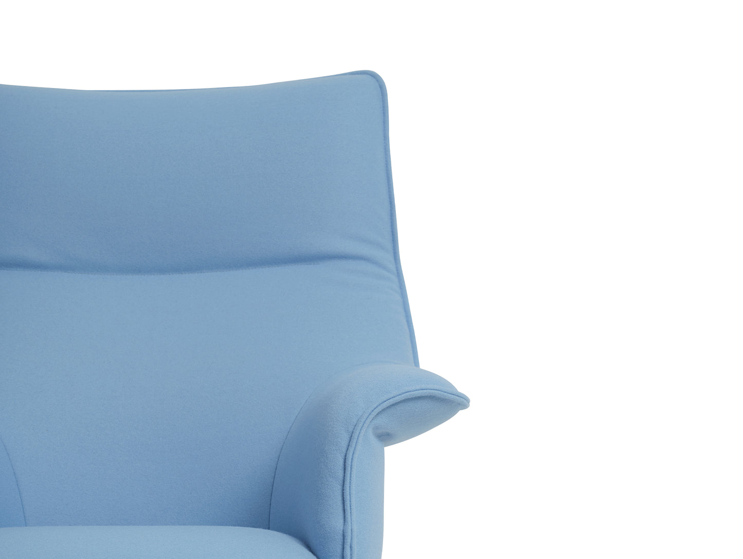 Doze Lounge Chair