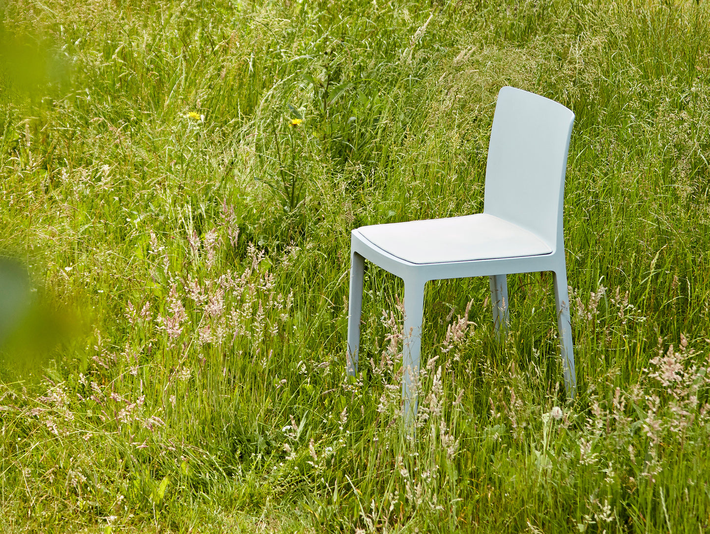 Élémentaire Dining Chair by Ronan & Erwan Bouroullec for HAY