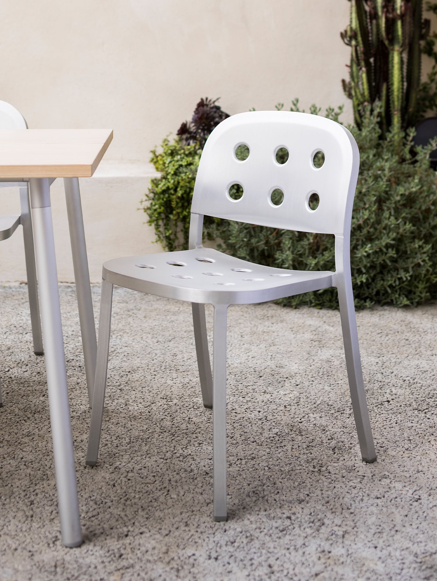 1 Inch All Aluminium Chair by Emeco