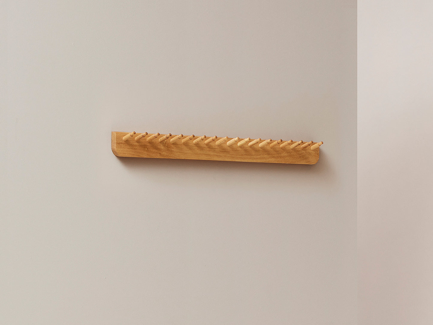 Echo Coat Rack - 88 cm - Oiled Oak