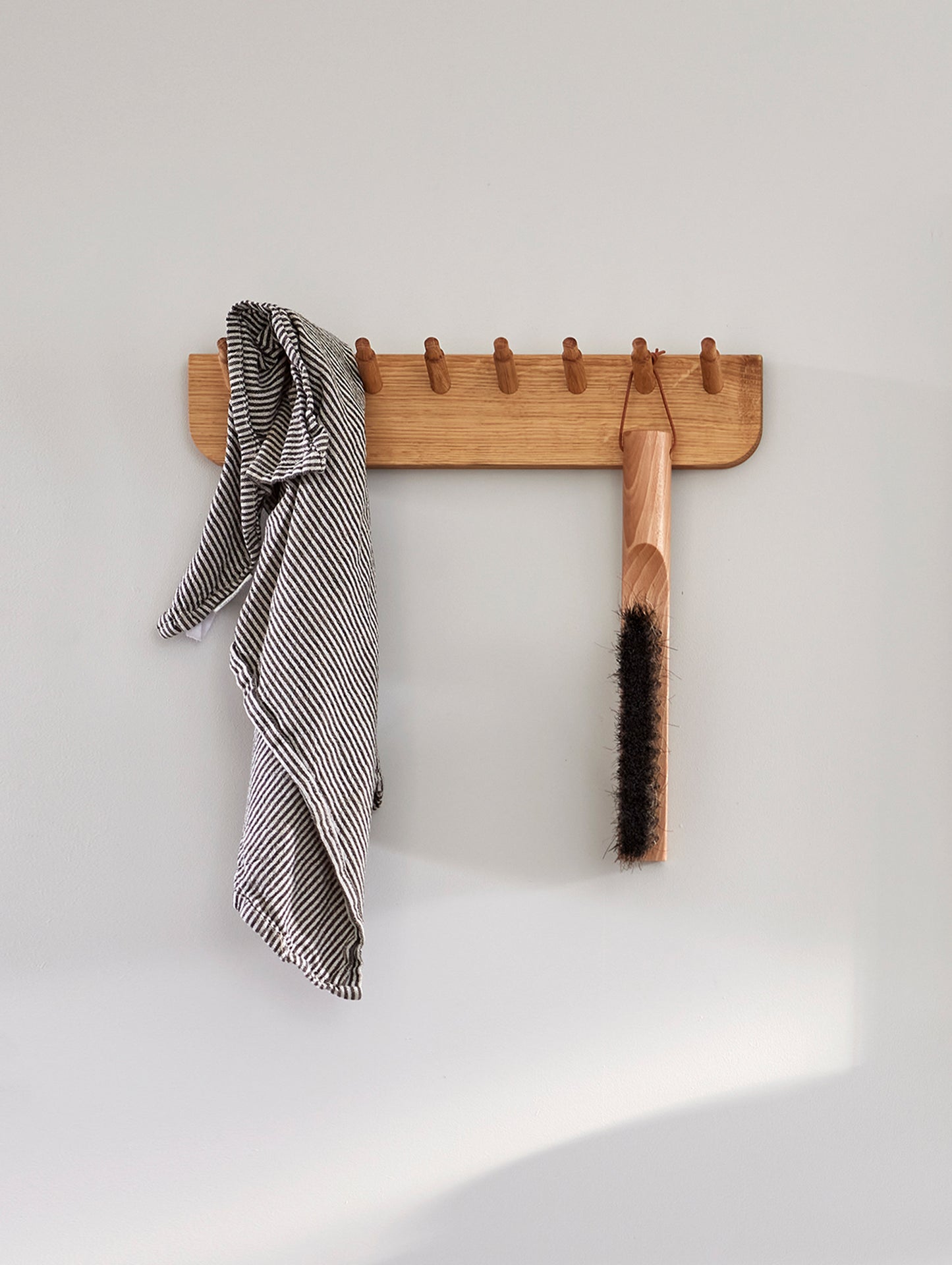 Echo Coat Rack - 40 cm - Oiled Oak