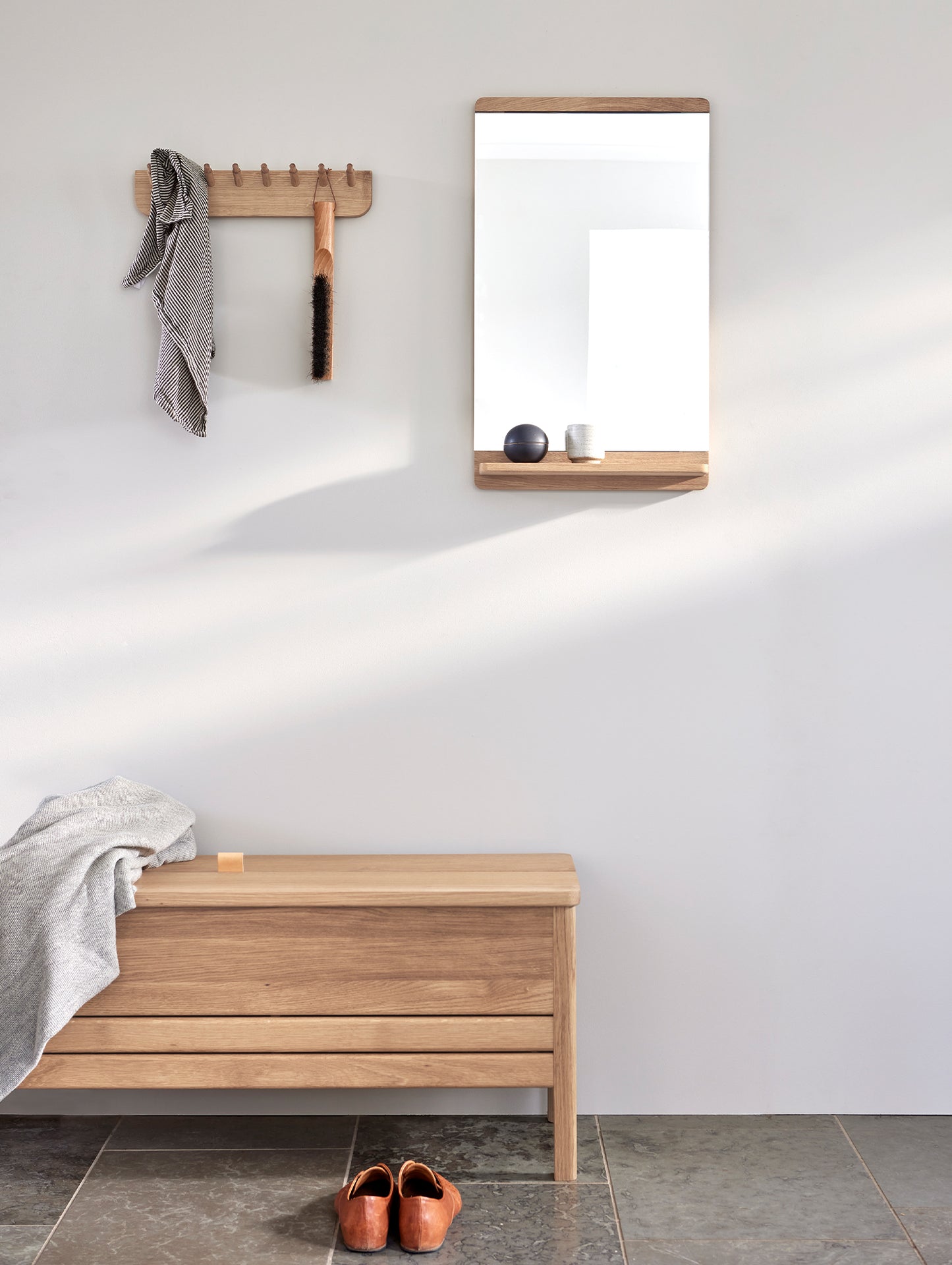 Rim Wall Mirror - White Oiled Oak
